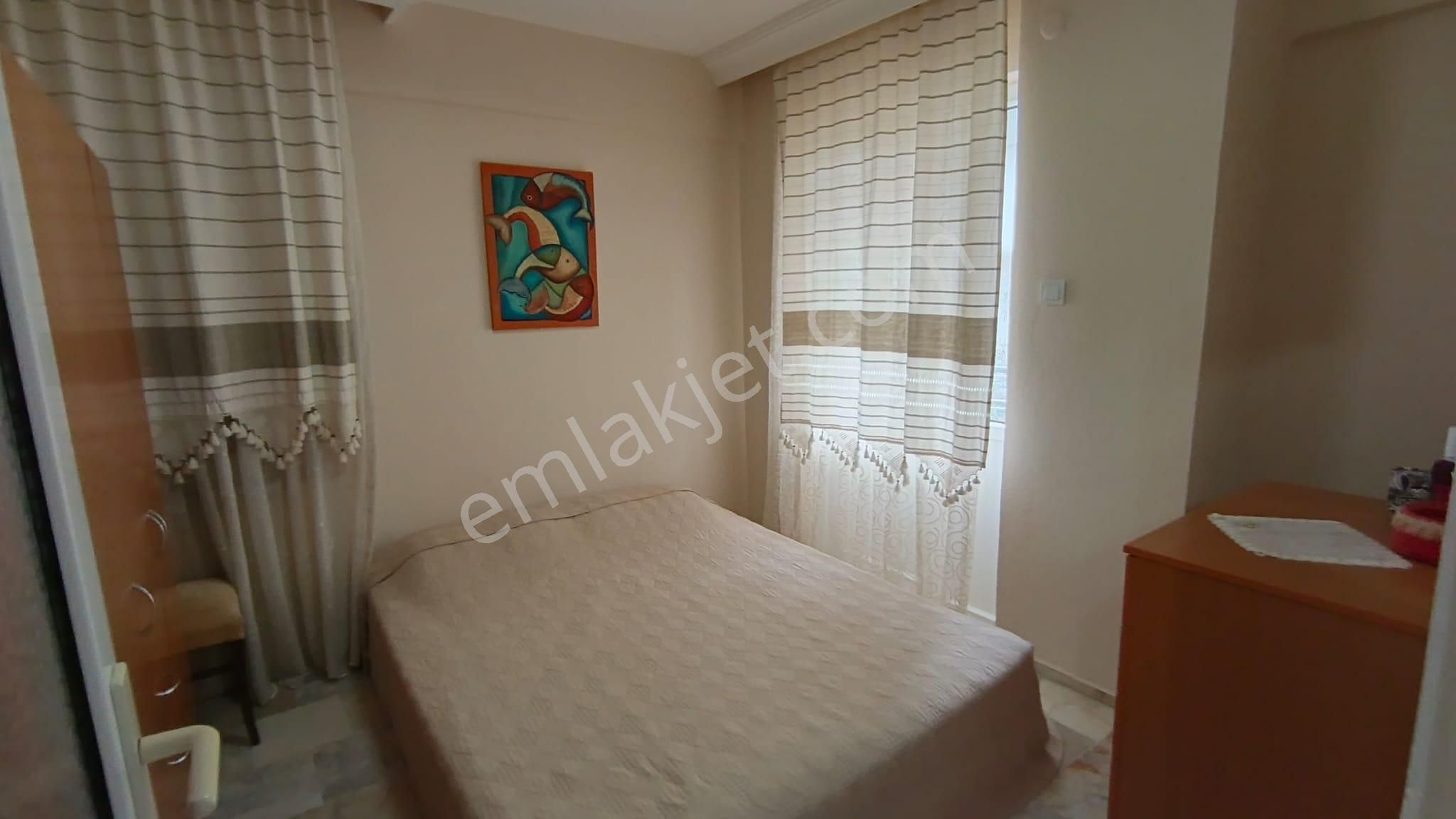 Kuşadası Karaovada Havuzlu Sitede Müstakil Bahçeli Fırsat 5+1 Tripleks Villa - Görsel 25