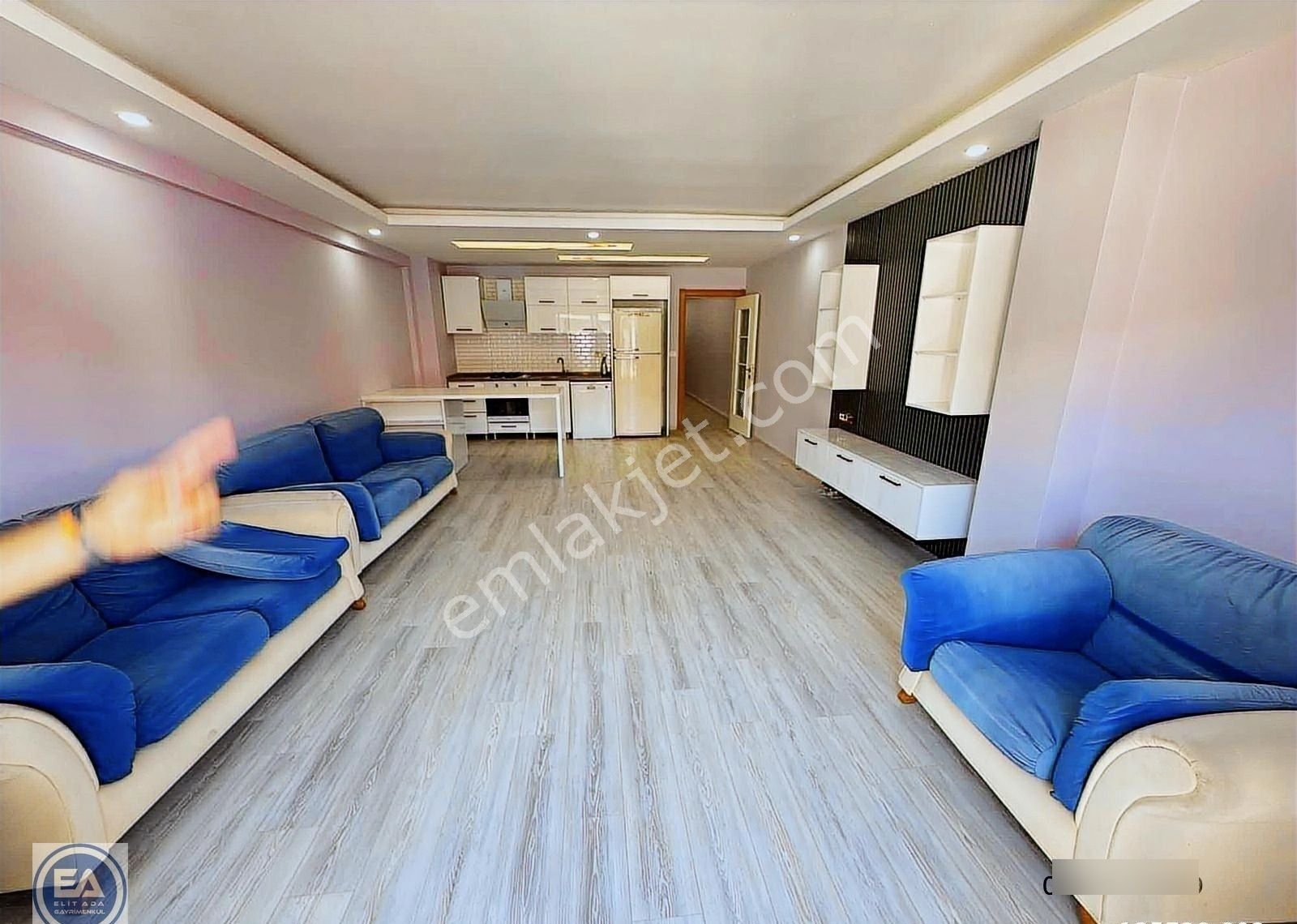 Davutlar Merkezde Geniş 1+1 Havuzlu Daire