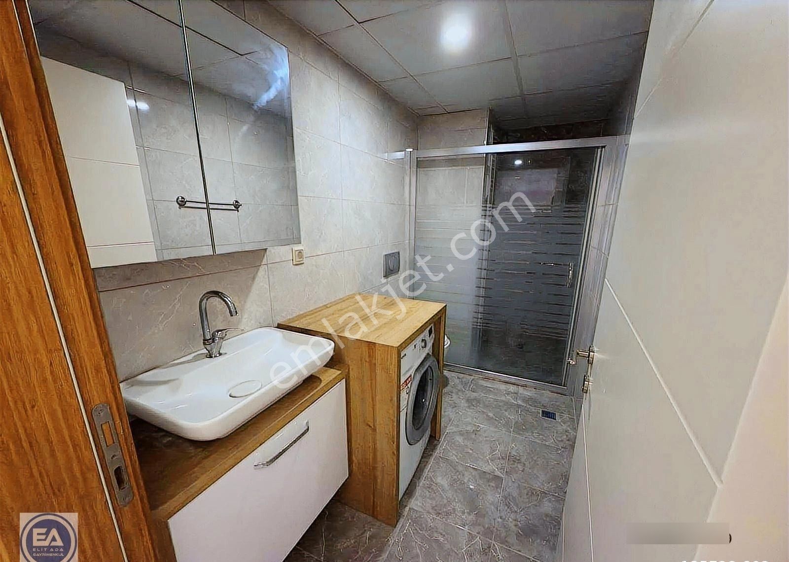 Davutlar Merkezde Geniş 1+1 Havuzlu Daire - Görsel 11