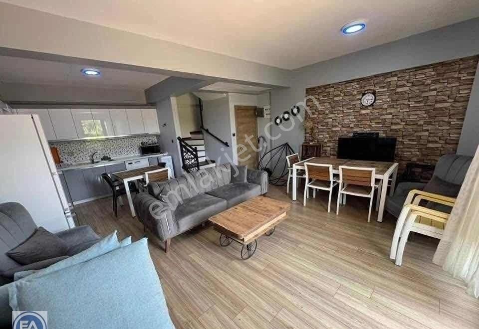 Kuşadası Davutlar Site İçi Havuzlu 2+1 Geniş Villa - Görsel 2