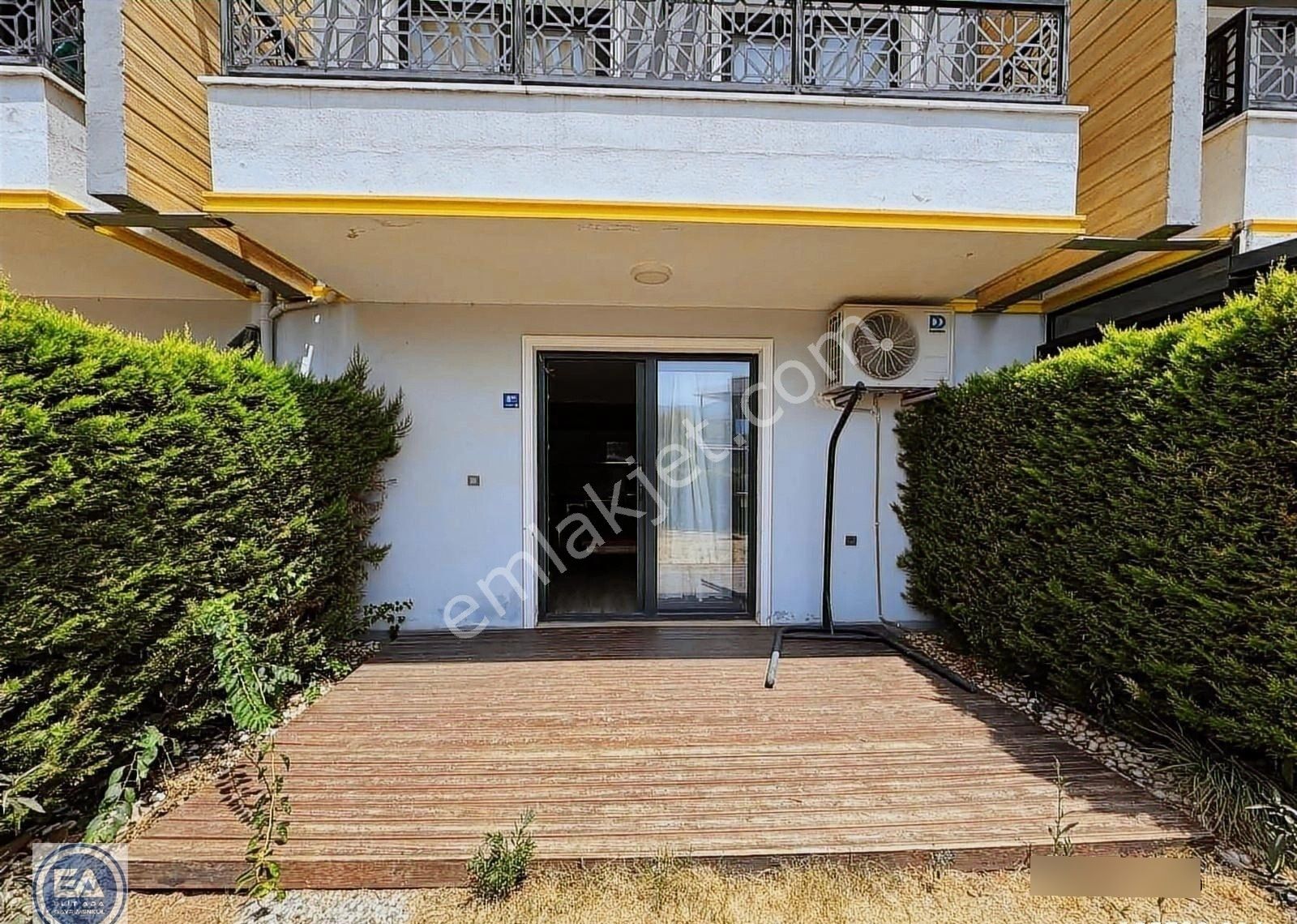 Kuşadası Davutlar Site İçi Havuzlu 2+1 Geniş Villa - Görsel 9