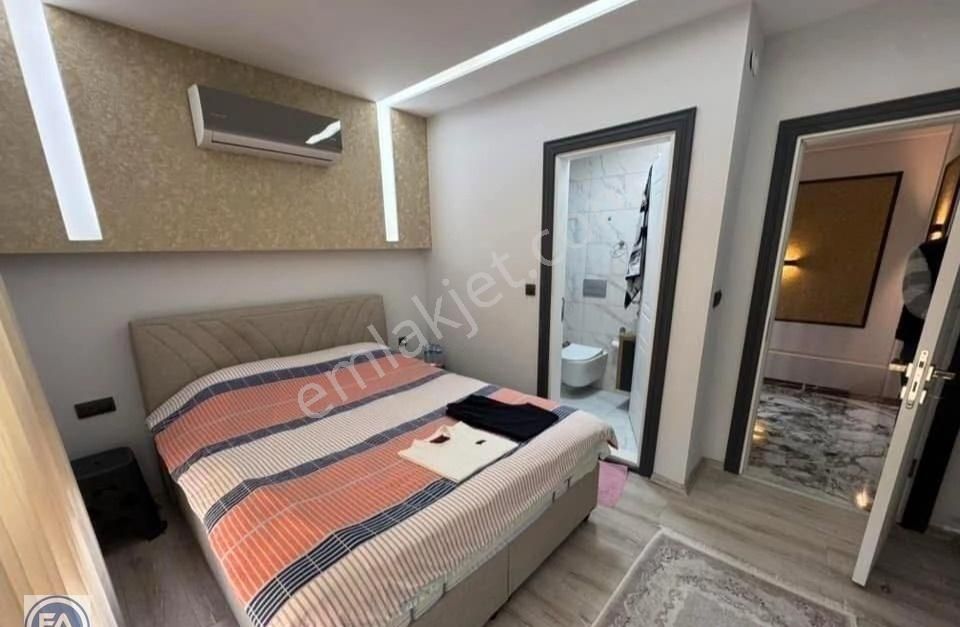 Kuşadası Davutlar'da Acil Satılık Tek Müstakil Özel Havuzlu - Görsel 18