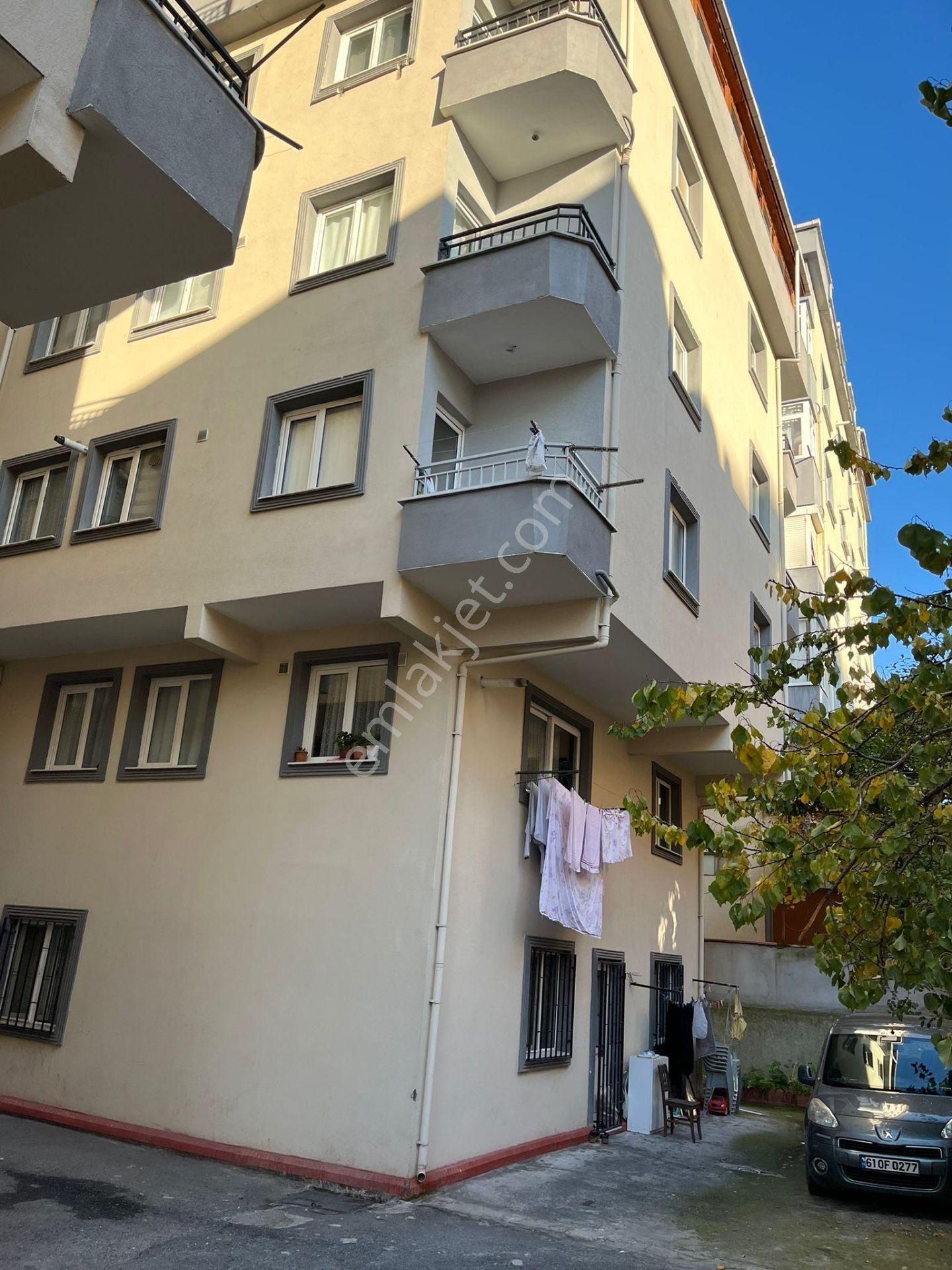 Esenevler De Beyaz Eşyalı 110 M2 Kiralık Daire - Görsel 9