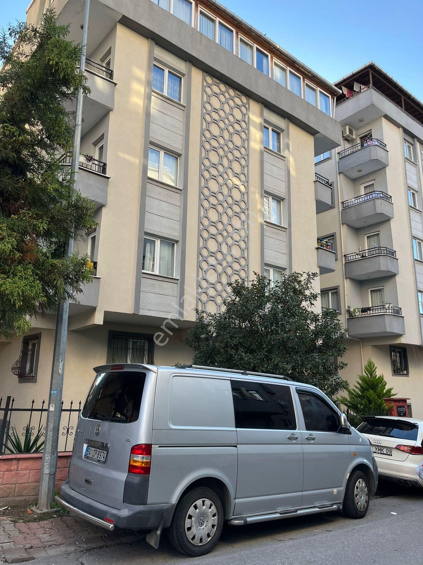 Esenevler De Beyaz Eşyalı 110 M2 Kiralık Daire - Görsel 7