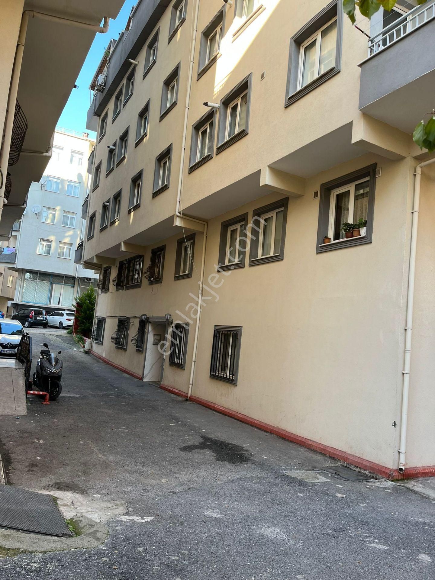 Esenevler De Beyaz Eşyalı 110 M2 Kiralık Daire - Görsel 10