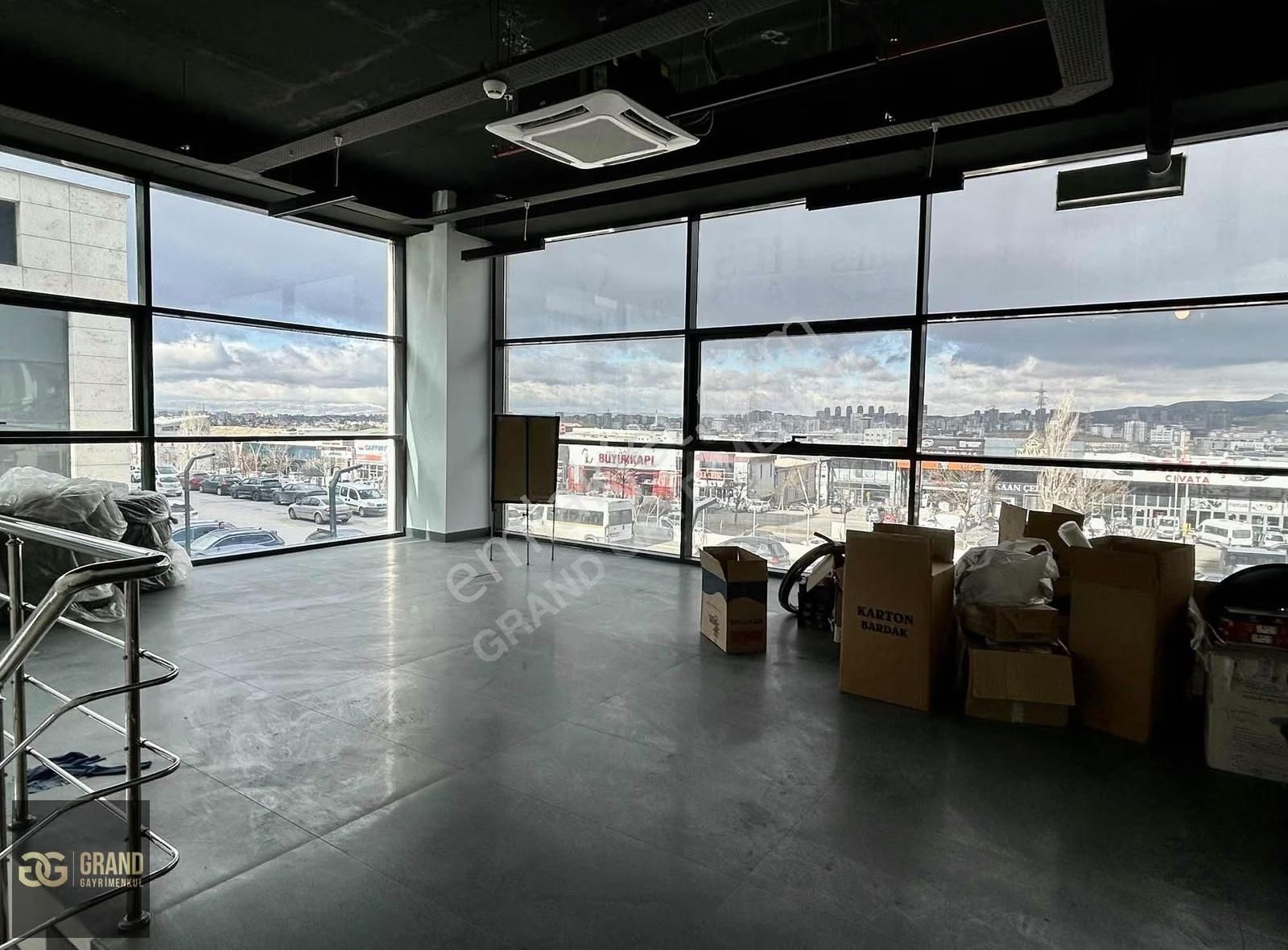 Grand Gayrimenkul Ostim Prestij 130m2 Köşe Dükkan - Görsel 9