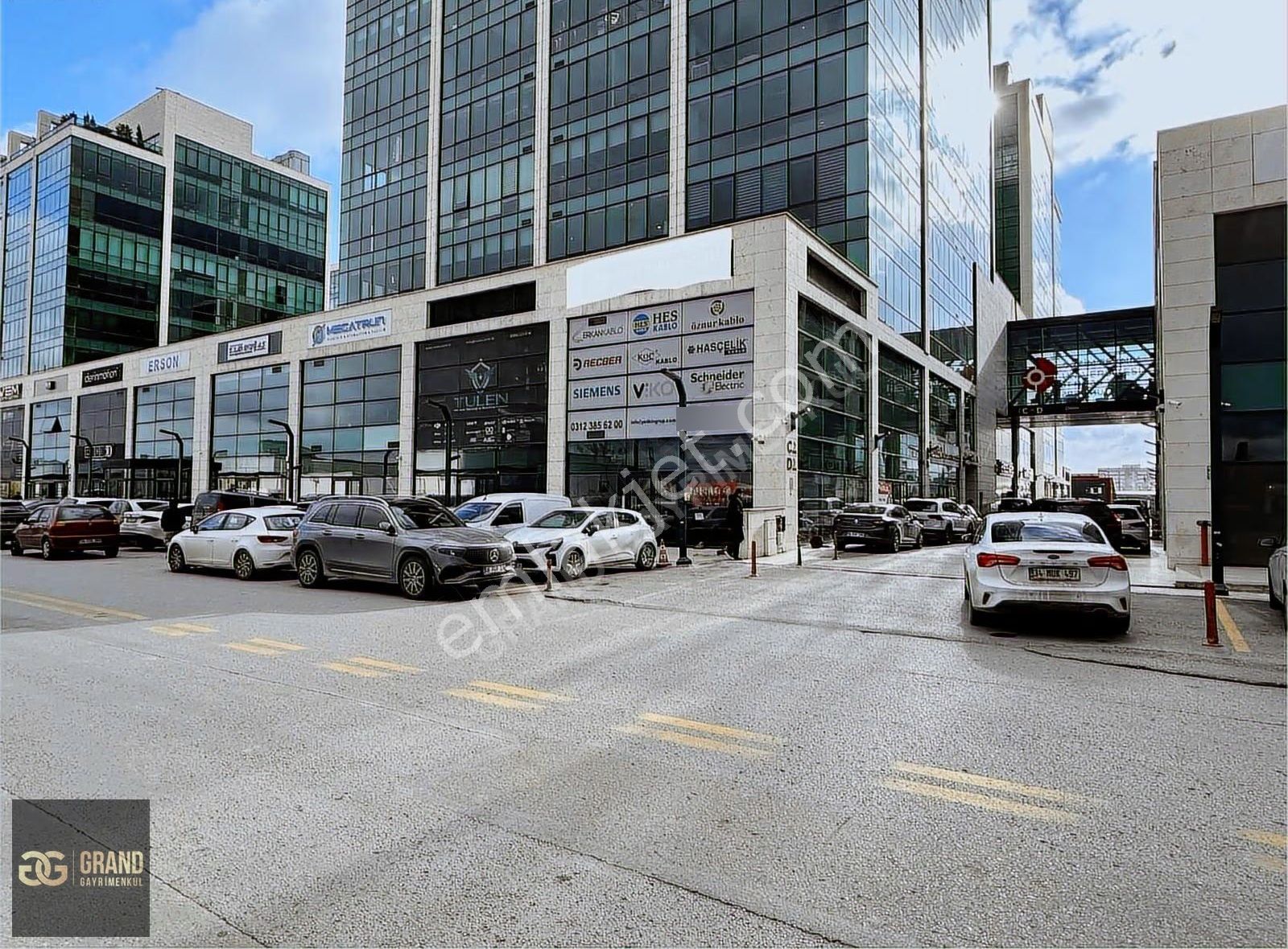 Grand Gayrimenkul Ostim Prestij 130m2 Köşe Dükkan