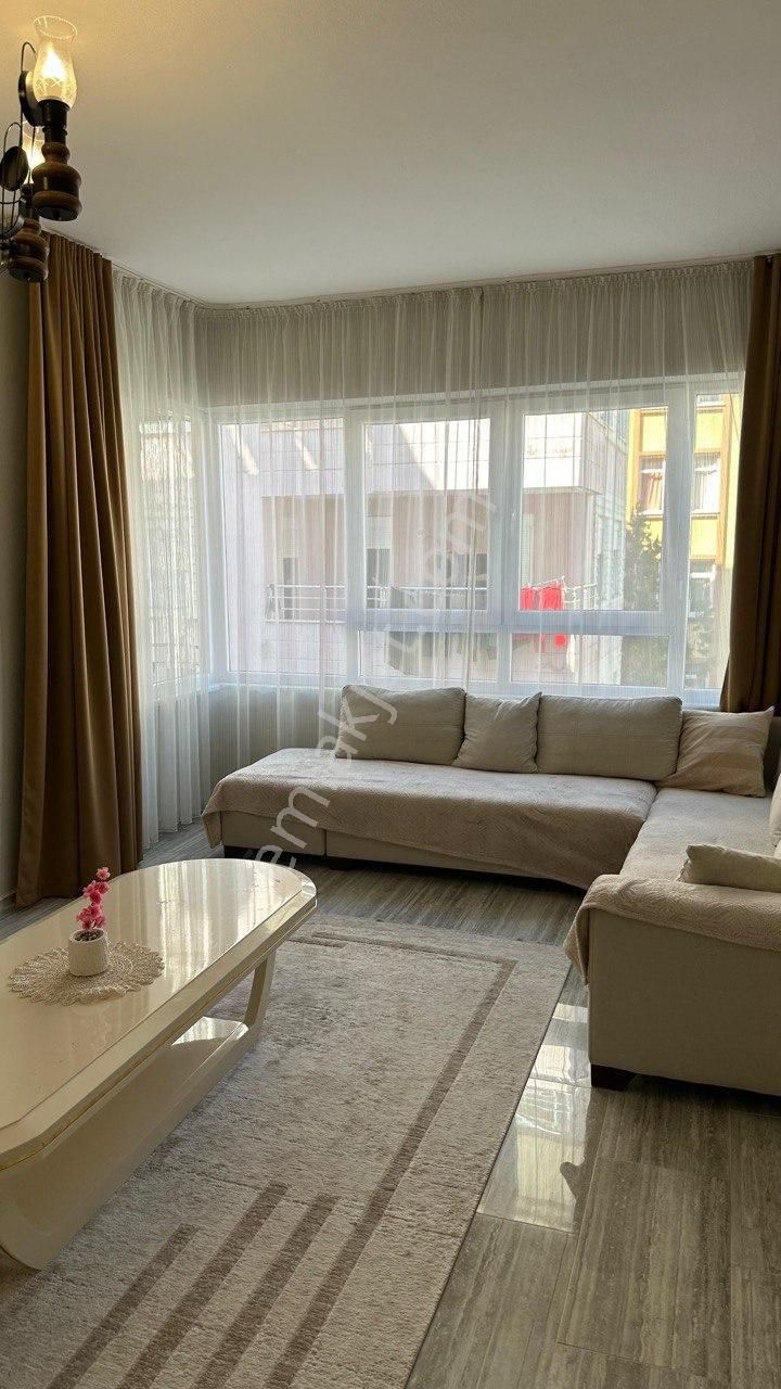 Kale Ve Deniz Manzaralı Kacırılmaz Konumda Yatırımlık Daire - Görsel 3