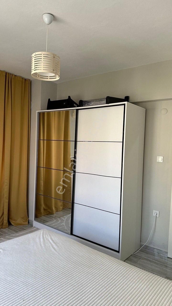 Kale Ve Deniz Manzaralı Kacırılmaz Konumda Yatırımlık Daire - Görsel 15