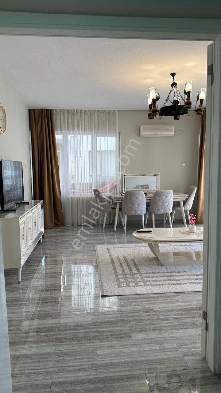 Kale Ve Deniz Manzaralı Kacırılmaz Konumda Yatırımlık Daire - Görsel 7