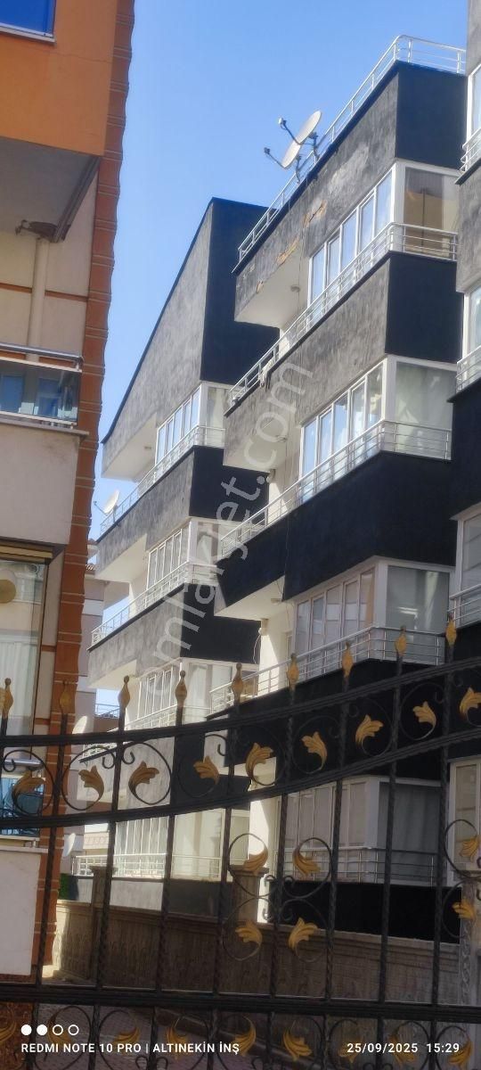 Karatay Fetih Cad Opet Arkası 5,4 Üst Kata Dublex 3+1 Daire