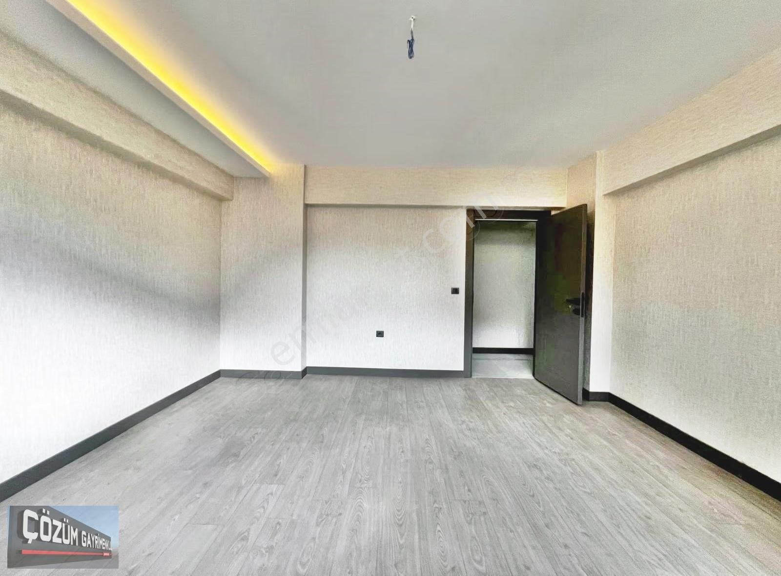 Çözüm Karakaya Sıfır 4+1 Çok Geniş Ve Ferah Çift Banyolu Daire. - Görsel 21