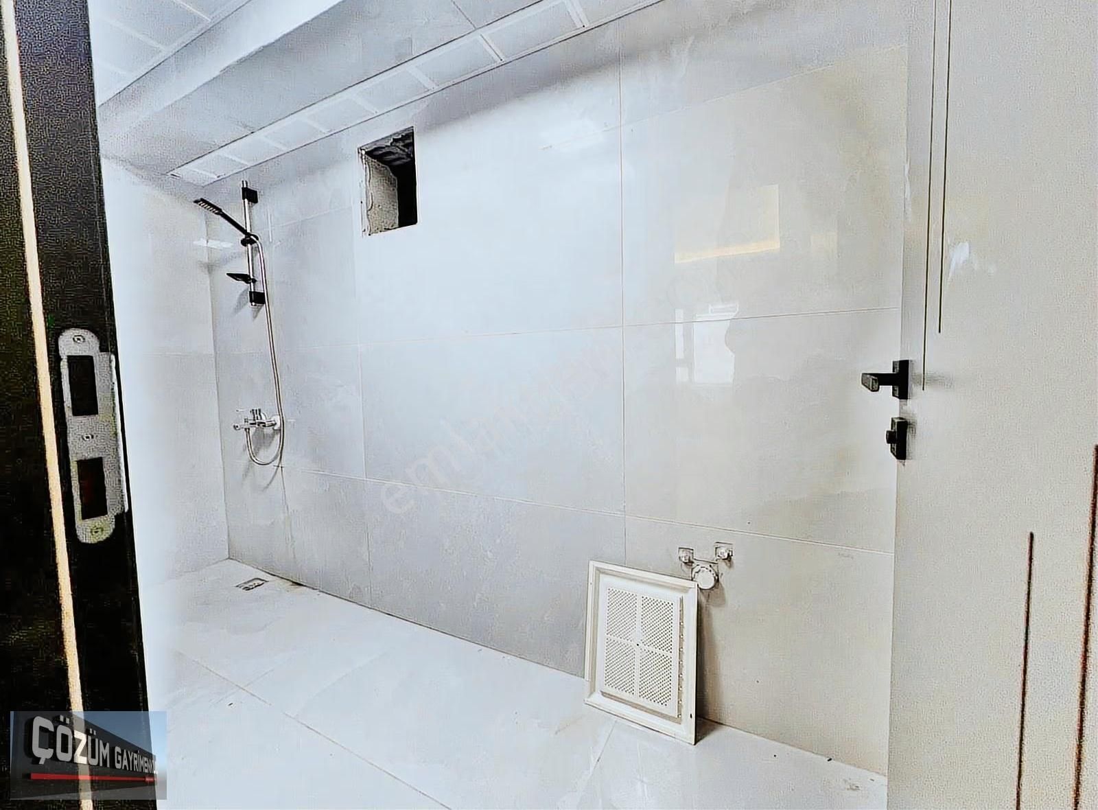 Çözüm Karakaya Sıfır 4+1 Çok Geniş Ve Ferah Çift Banyolu Daire. - Görsel 19