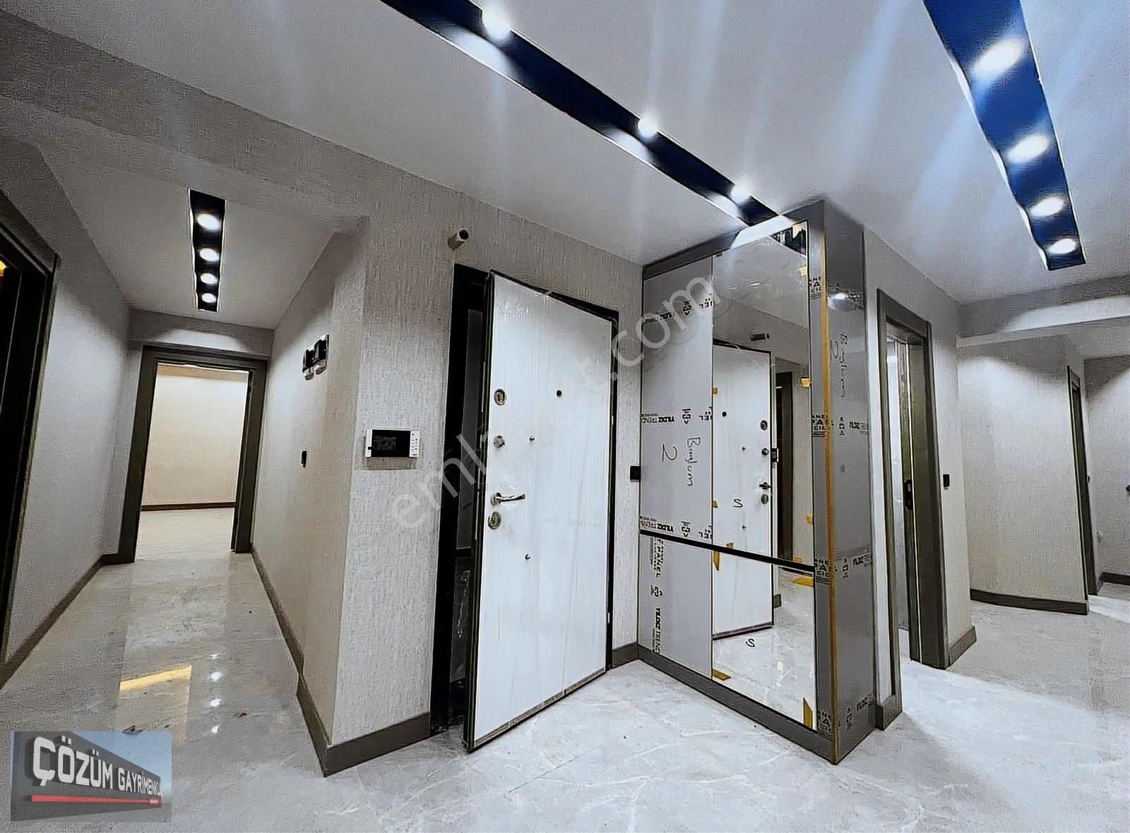 2025 İn Son Fırsatı Yine Çözüm'den Geliyor Sıfır İlk Gelen Alır.