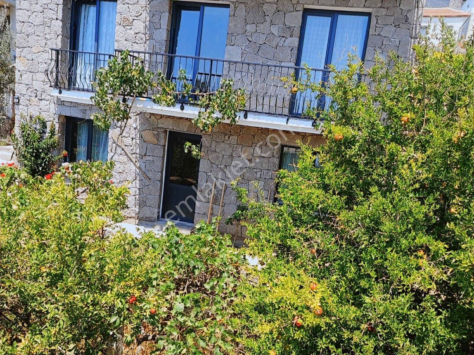 Eu Gayrimenkul'den Babakale Limanda Deniz Manzaralı Köy Evi - Görsel 28