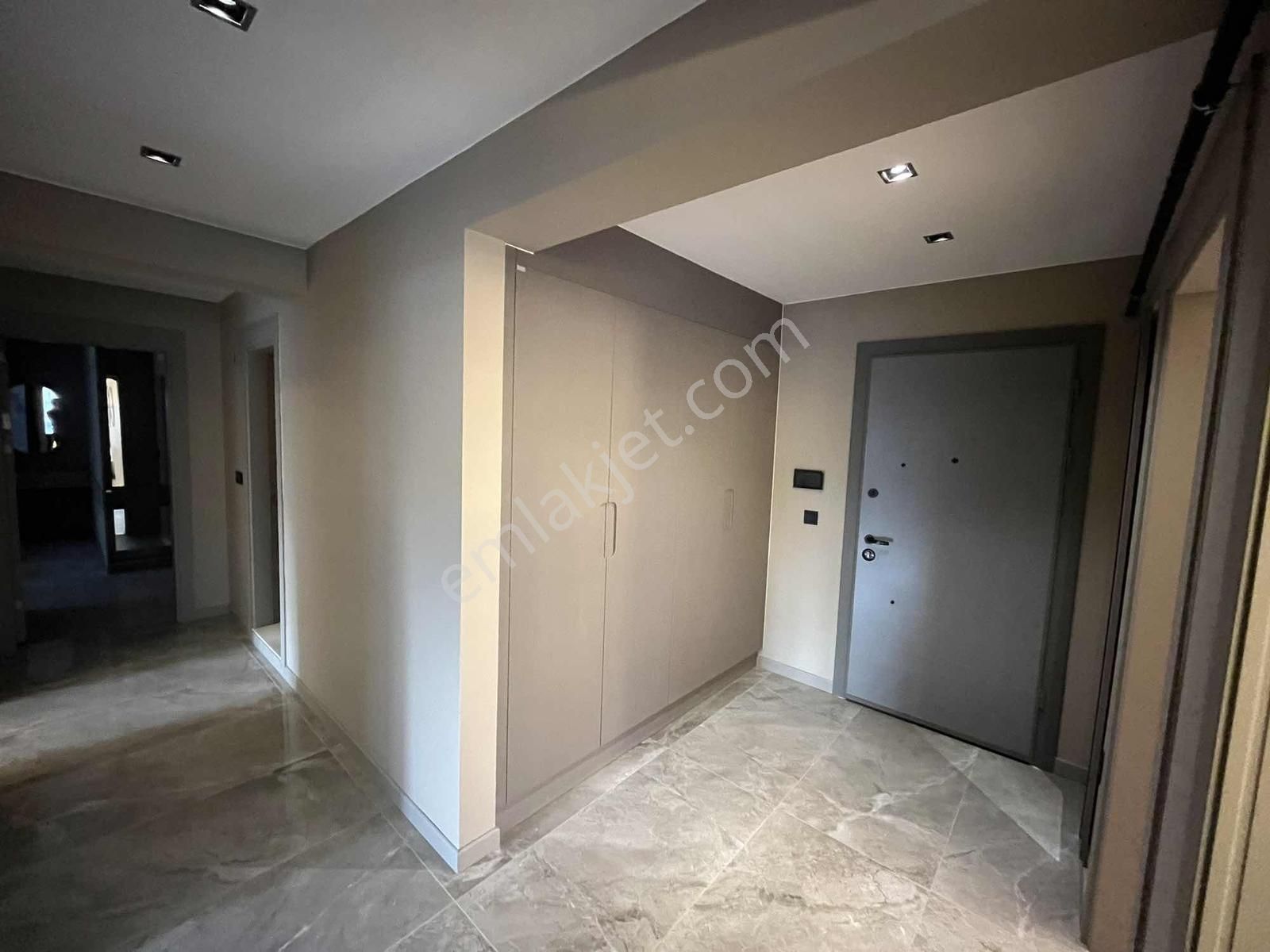 Zer Kayapada 150 M2 Lüks 3+1 Satılık Daire ( 3.5 Milyon Kredi ) - Görsel 6