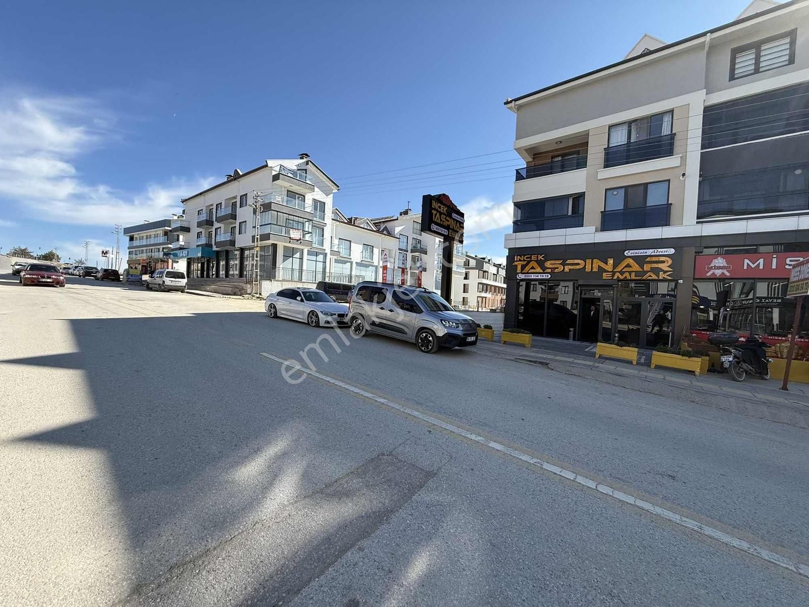 İncek Taşpınar'da 1.katta Kiralık 2+1 Daire Migros Yanı - Görsel 11