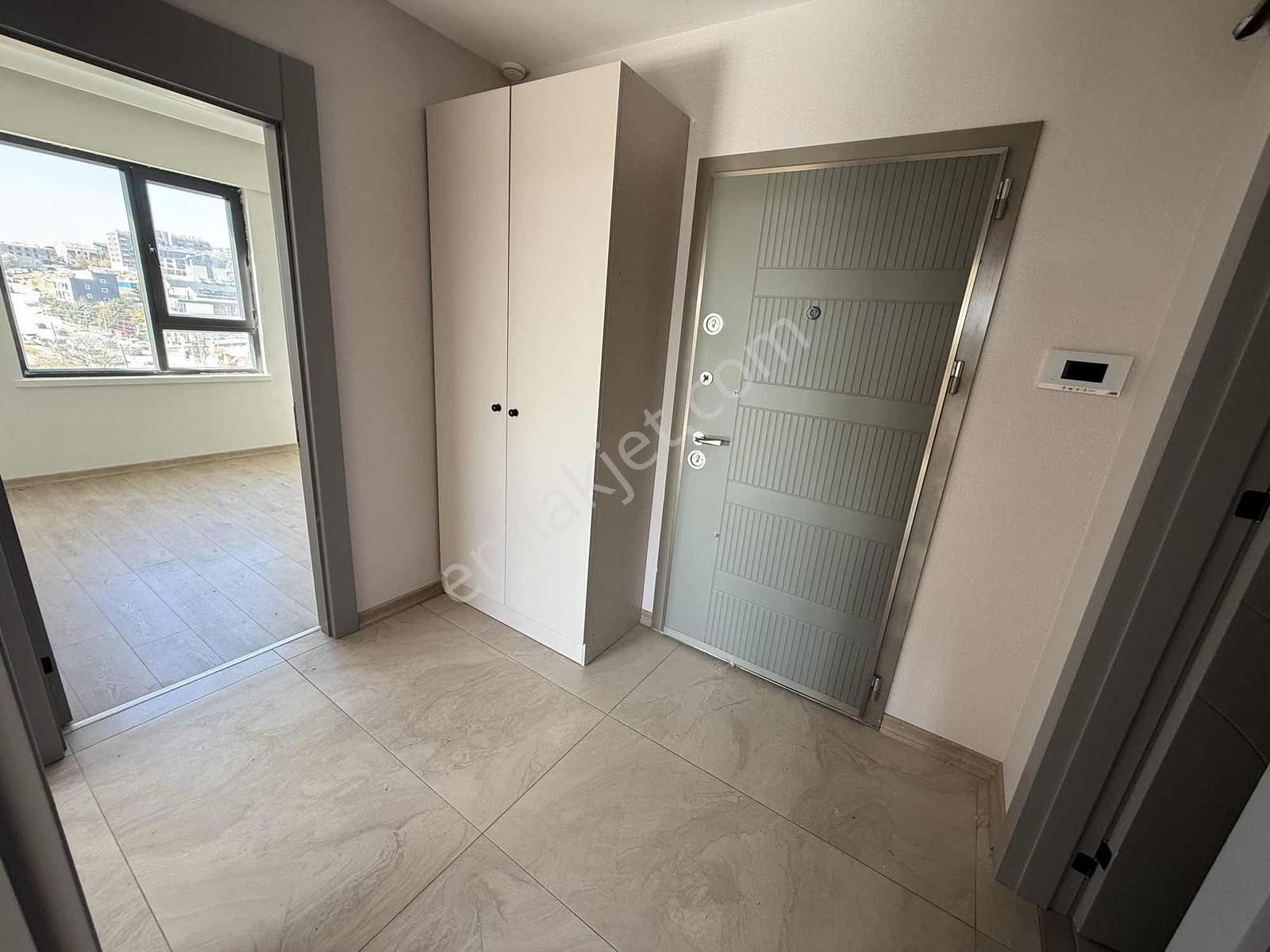 İncek Taşpınar'da 1.katta Kiralık 2+1 Daire Migros Yanı - Görsel 18