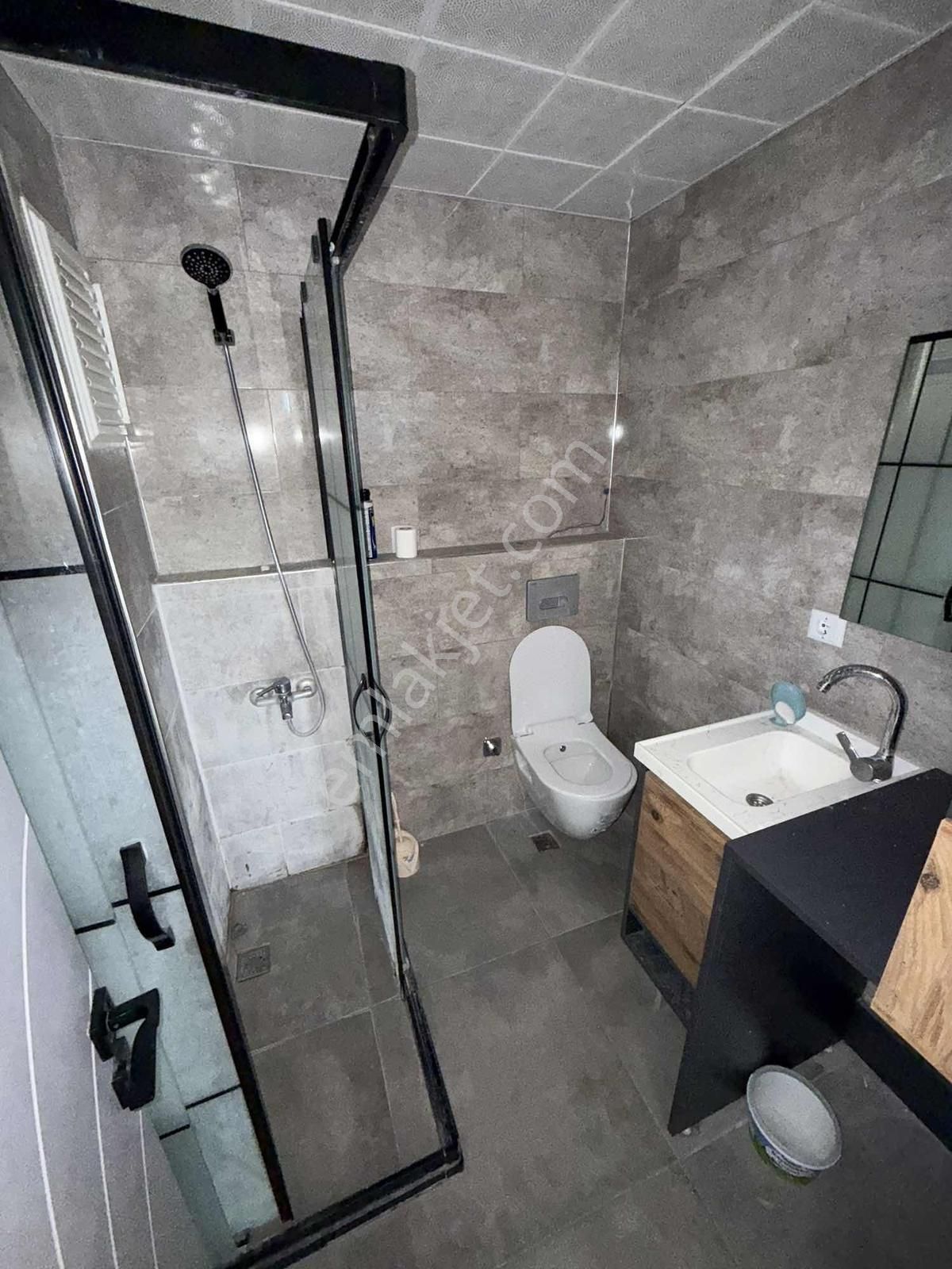 İncek Taşpınar'da 1.katta Kiralık 2+1 Daire Migros Yanı - Görsel 13