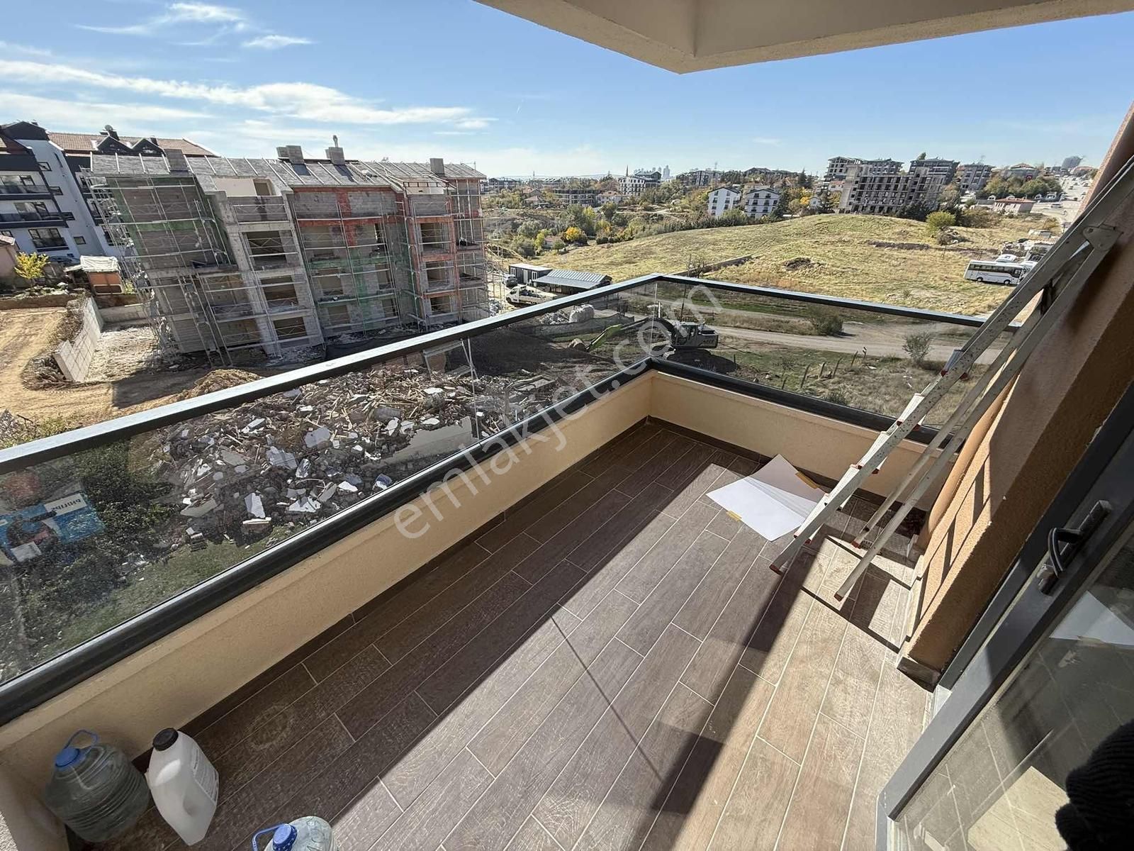 İncek Taşpınar'da 1.katta Kiralık 2+1 Daire Migros Yanı - Görsel 17