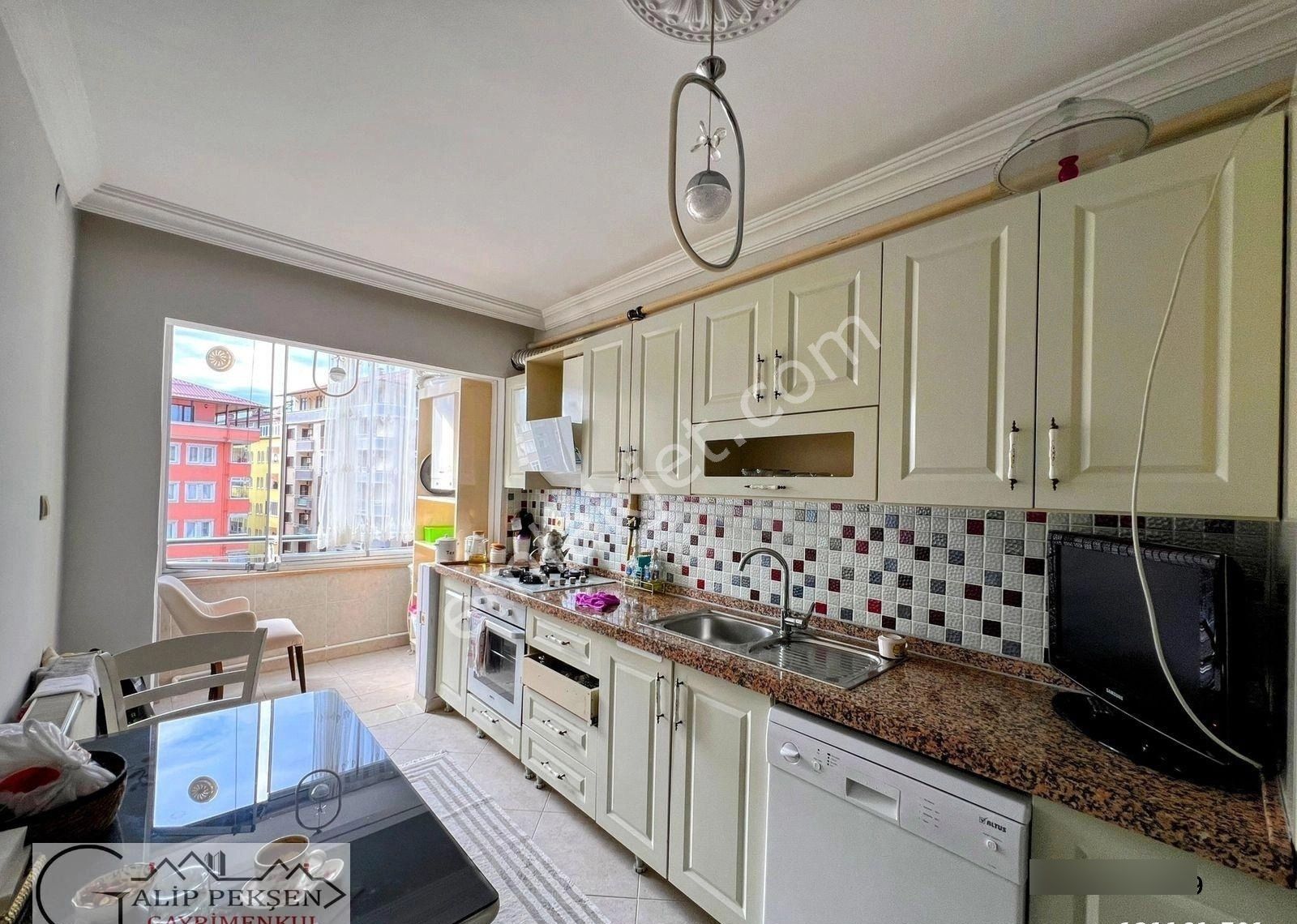 Arsin Merkezde 3+1 Cadde Üzerinde Daire - Görsel 9