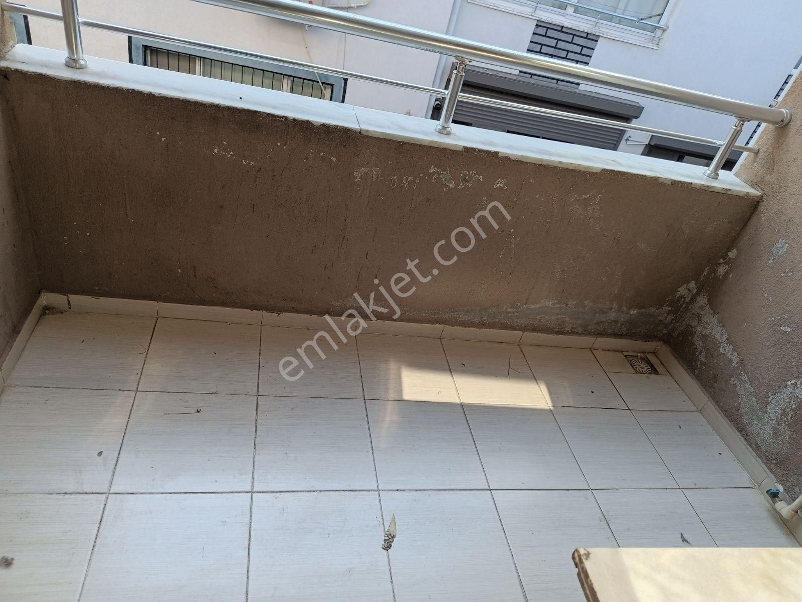 Buket Emlaktan Satılık 4+1 Dubleks Daire Doğalgaz Çift Teraslı - Görsel 3