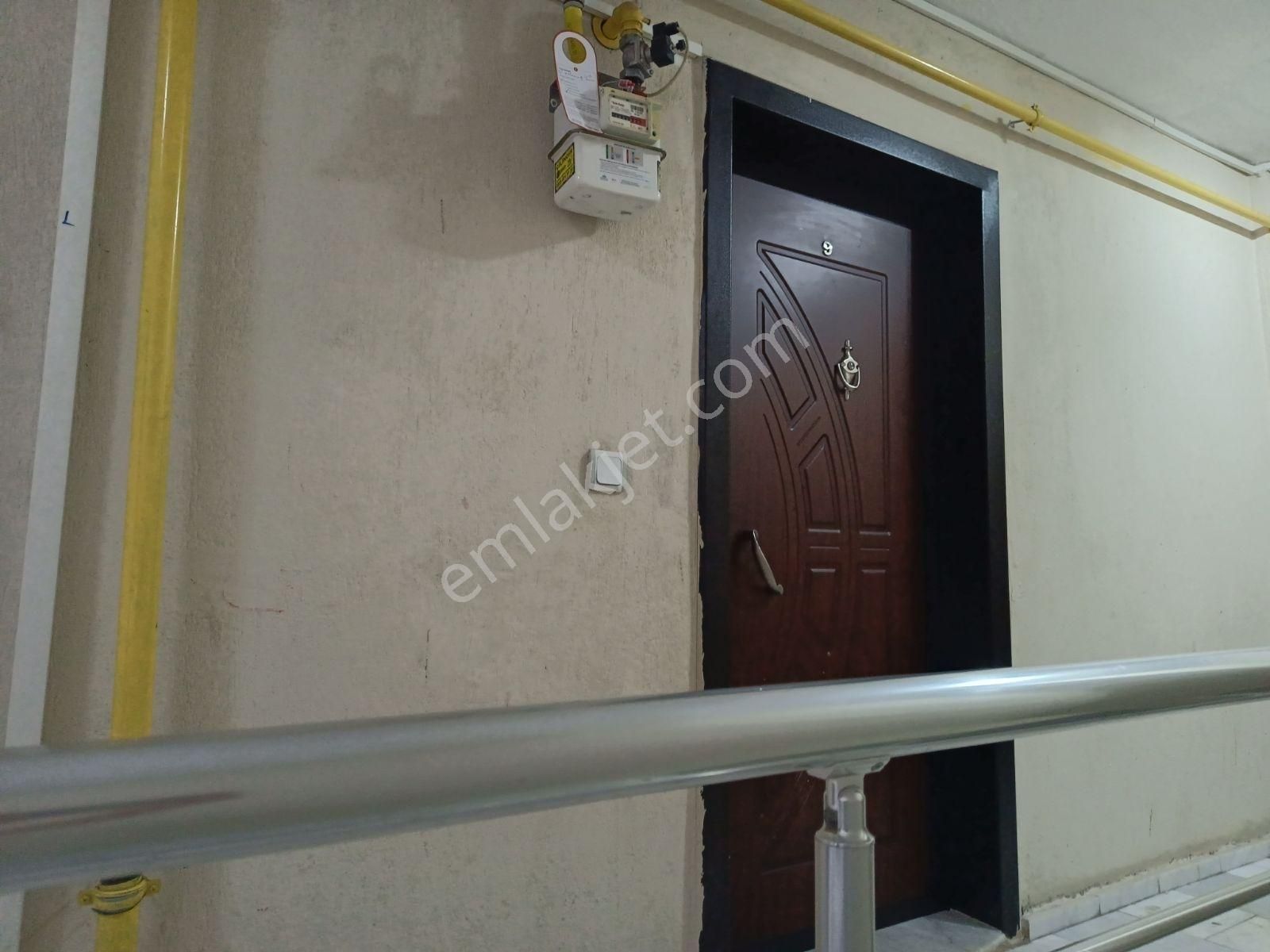 Buket Emlaktan Satılık 4+1 Dubleks Daire Doğalgaz Çift Teraslı - Görsel 2