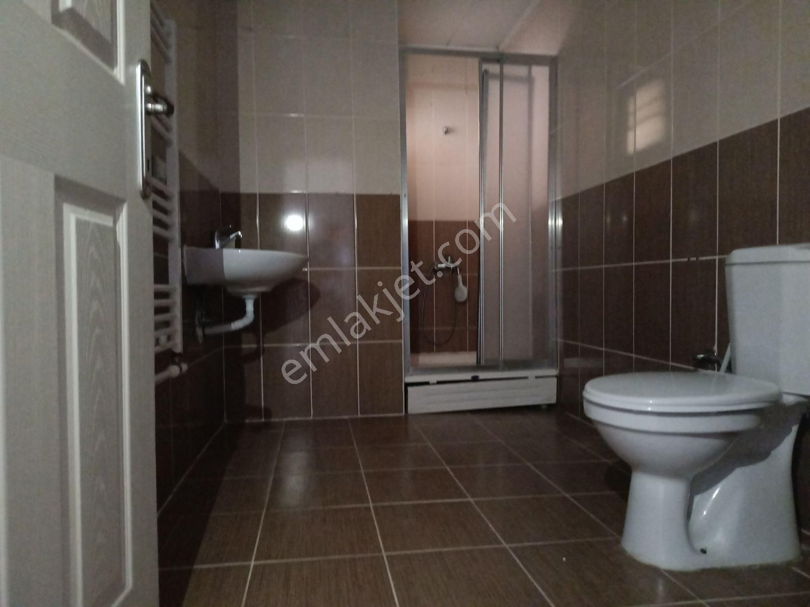 Buket Emlaktan Satılık 4+1 Dubleks Daire Doğalgaz Çift Teraslı - Görsel 31