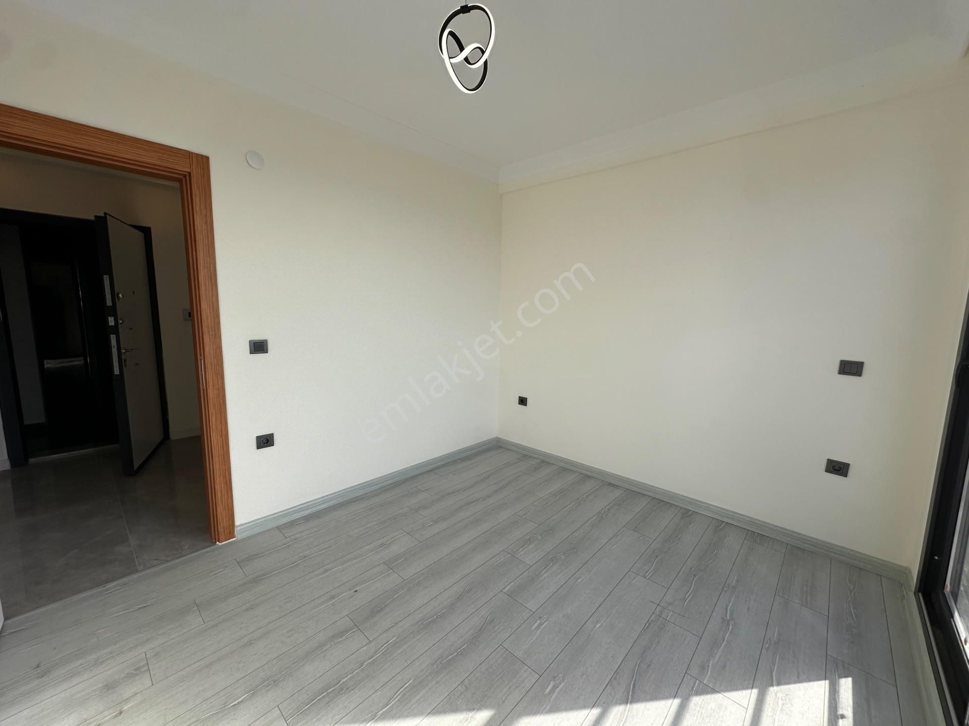 Didim Efeler'de Havuzlu Sitede 3+1 Dubleks Daire - Görsel 13