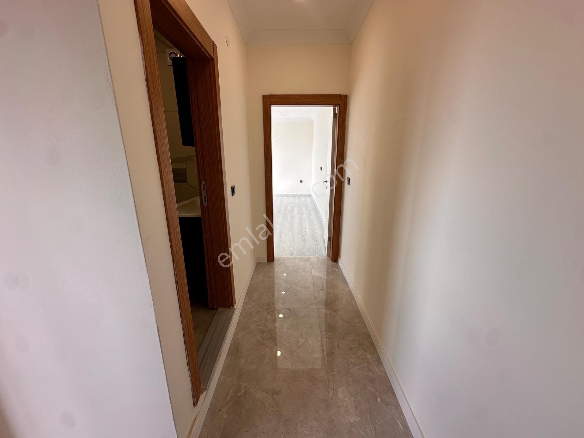 Didim Efeler'de Havuzlu Sitede 3+1 Dubleks Daire - Görsel 11