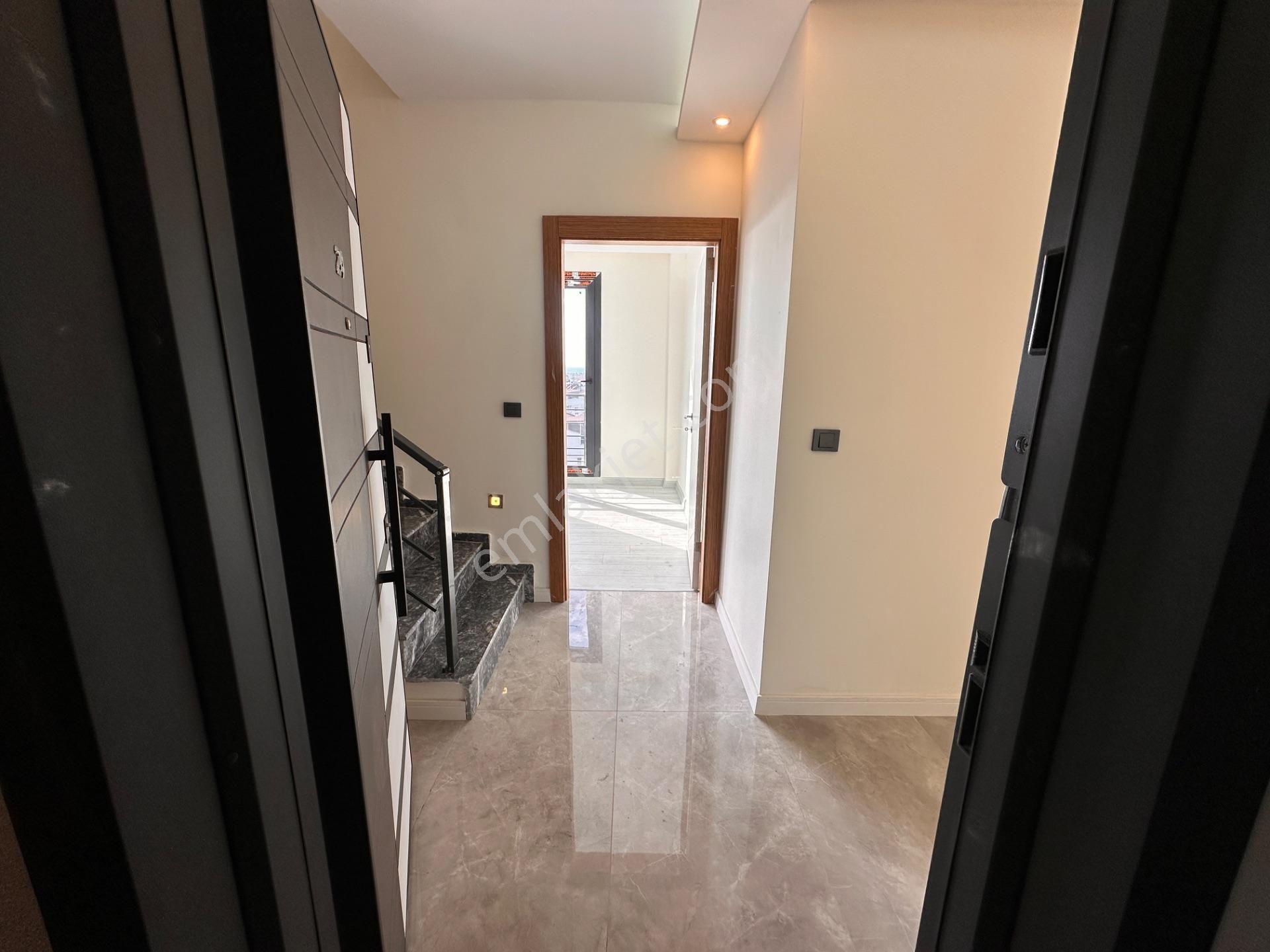 Didim Efeler'de Havuzlu Sitede 3+1 Dubleks Daire - Görsel 14