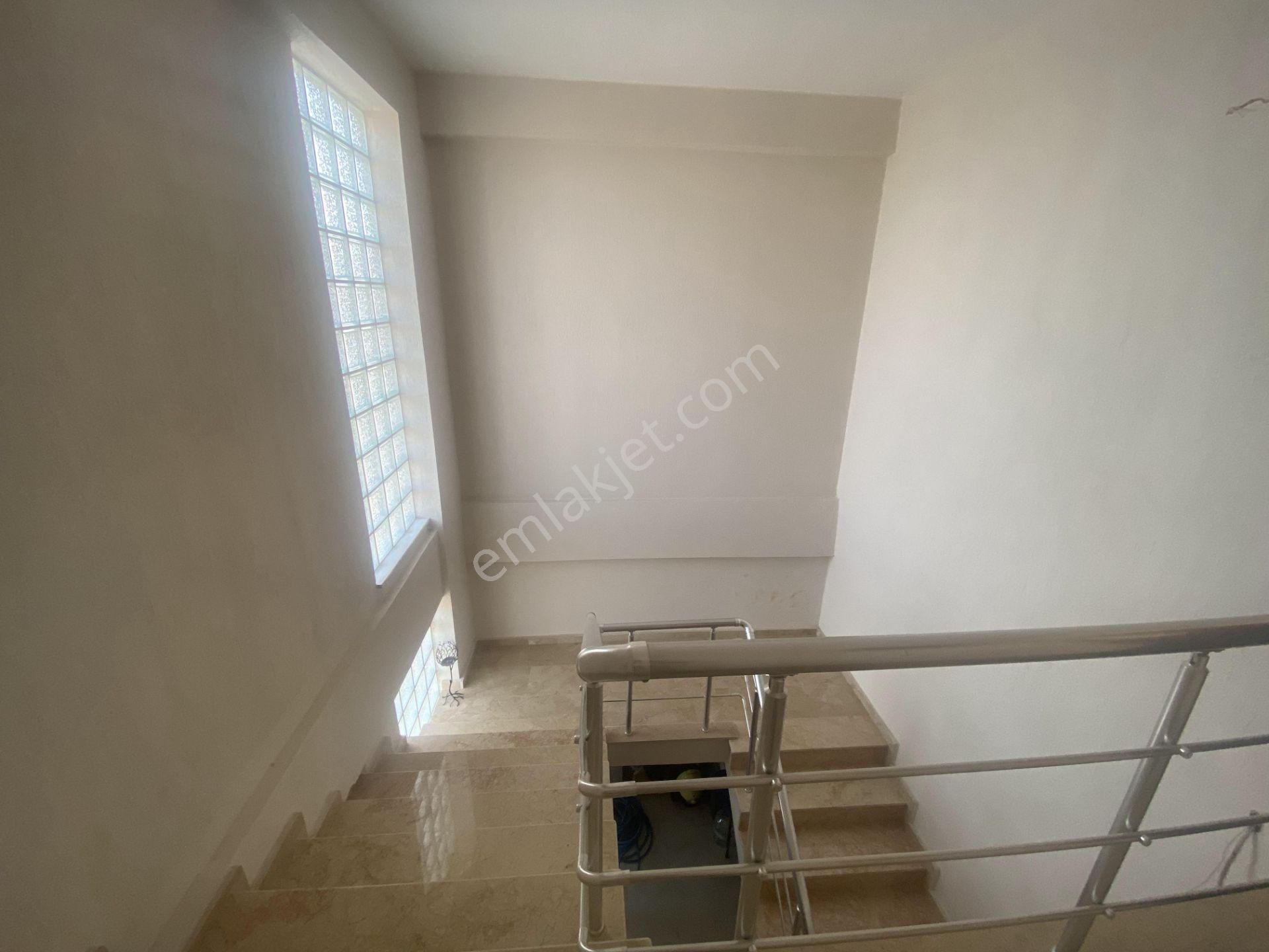 Ayvalık Küçükköy De Satılık Muhteşem Dubleks Villa - Görsel 12