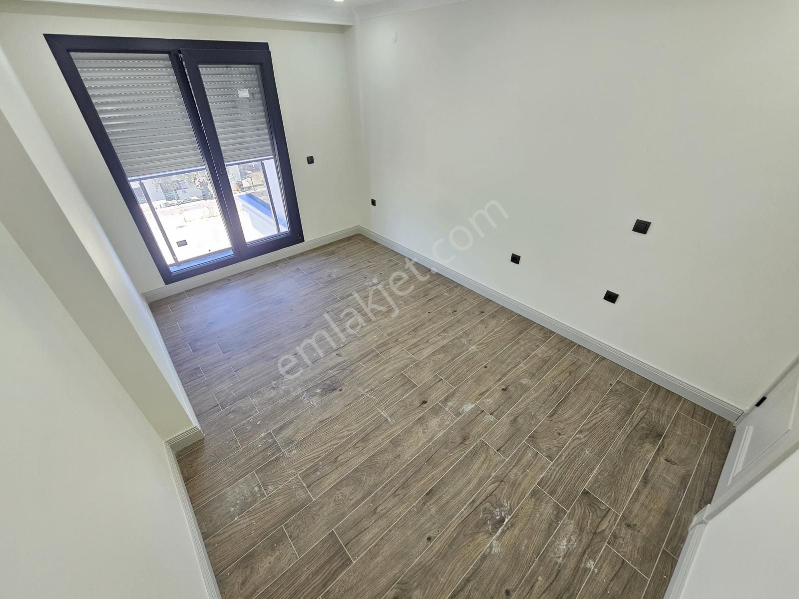 Eu Gayrimenkulden Deniz Manzaralı Geniş 5+1 Villa - Görsel 8