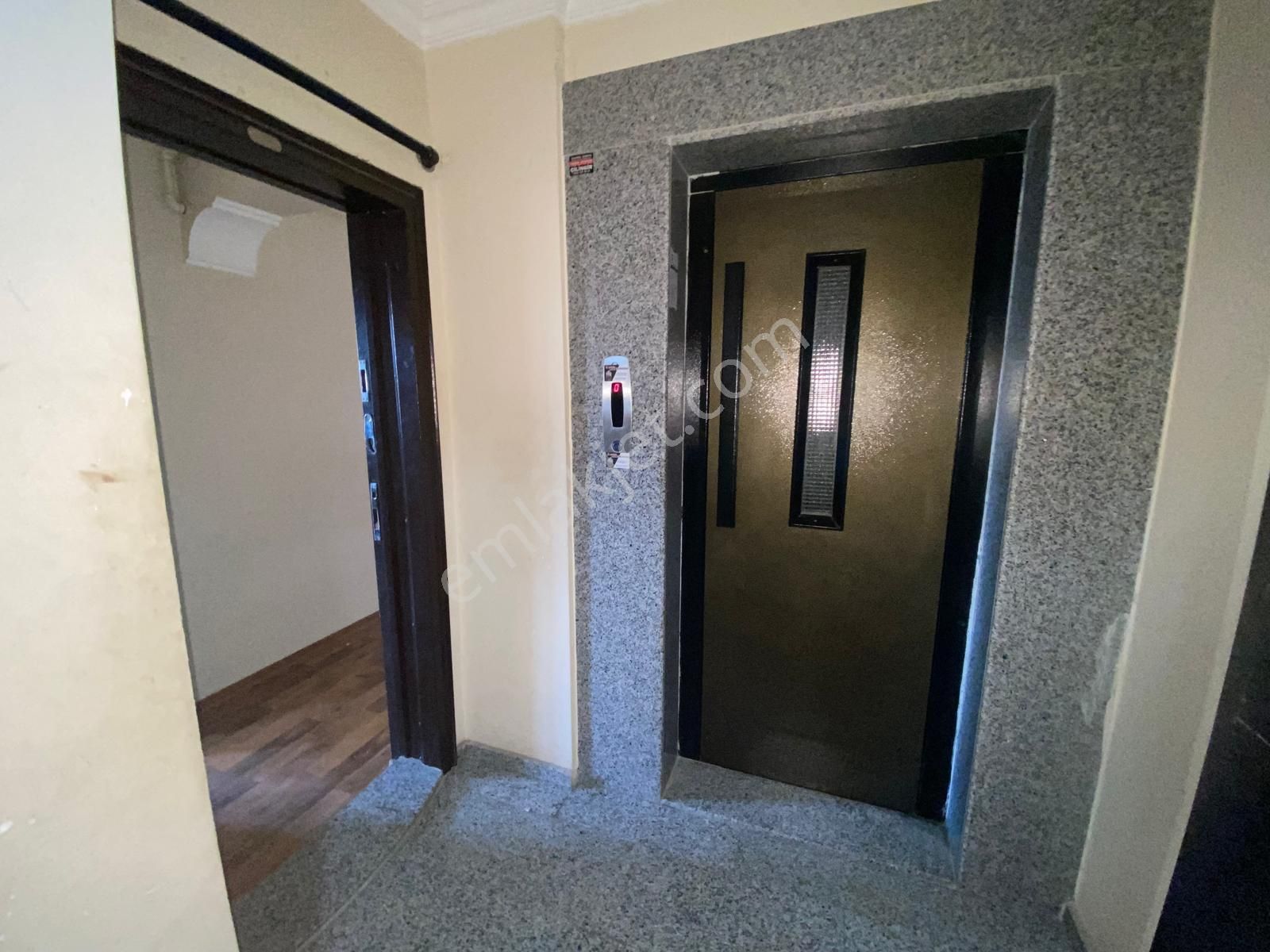 Arga'dan Buca Heykel Yakını 172m2 3+1 Asansörlü Kiralık Daire. - Görsel 12