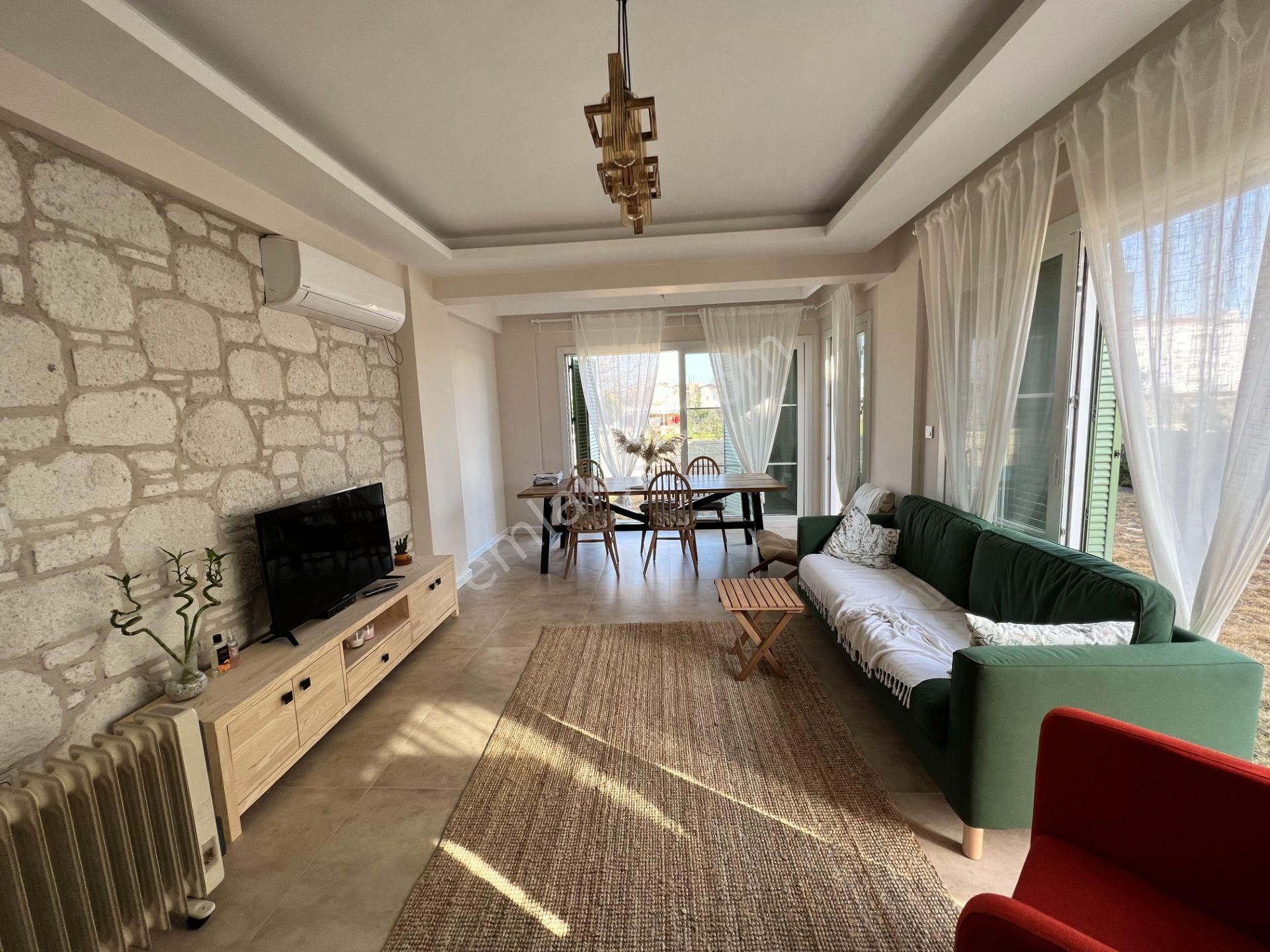 Balıkesir Ayvalık Sarımsaklı Da Satılık Villalar - Görsel 2