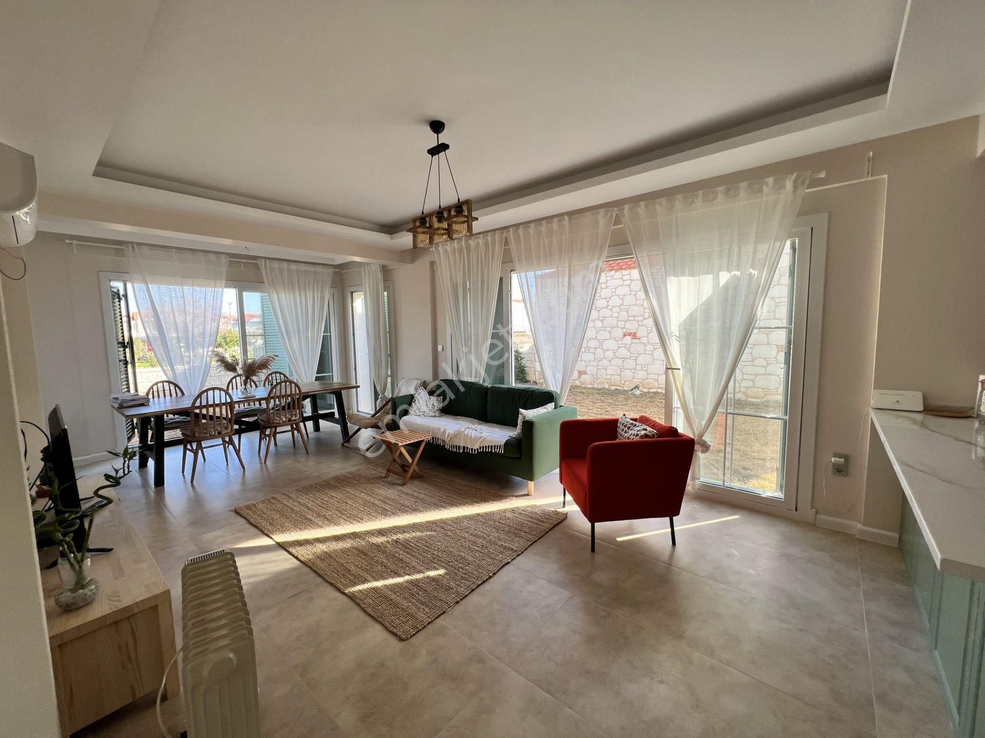 Balıkesir Ayvalık Sarımsaklı Da Satılık Villalar - Görsel 15