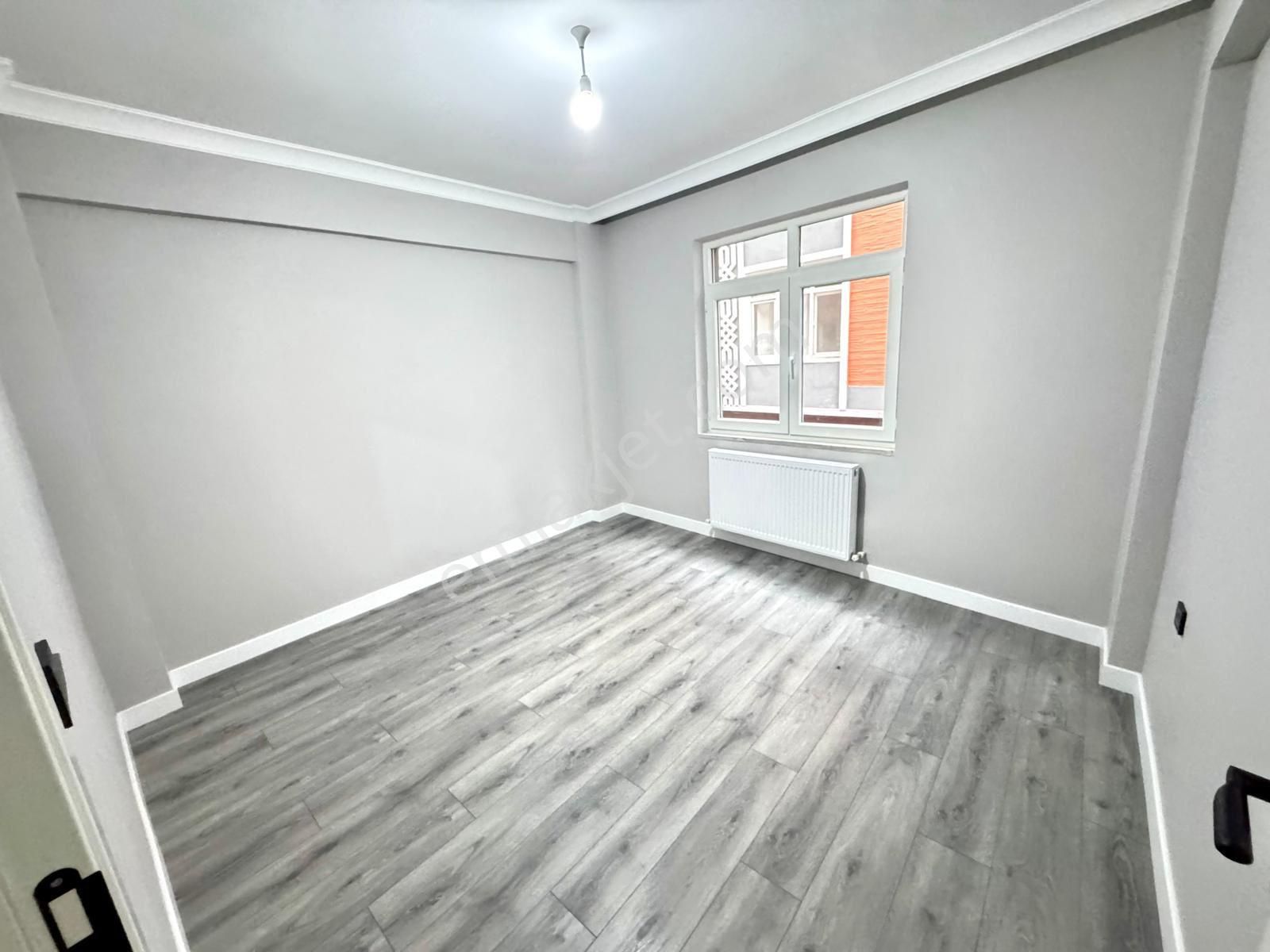 Lider Gayrimenkul’den İlkadım 19 Mayıs Mh. 3+1 1. Kat Dış Cepheli Doğalgazlı İçi Full Yapılı Daire - Görsel 6