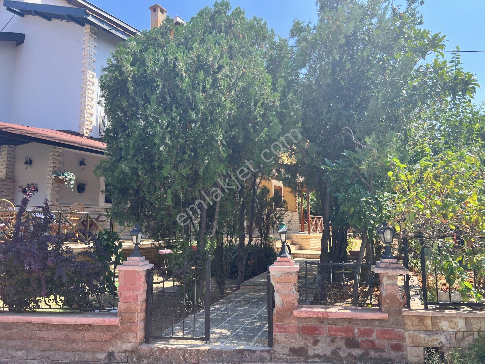 Balıkesir Ayvalık Sarımsaklı Da Satılık Villa.denize Yakın. - Görsel 20