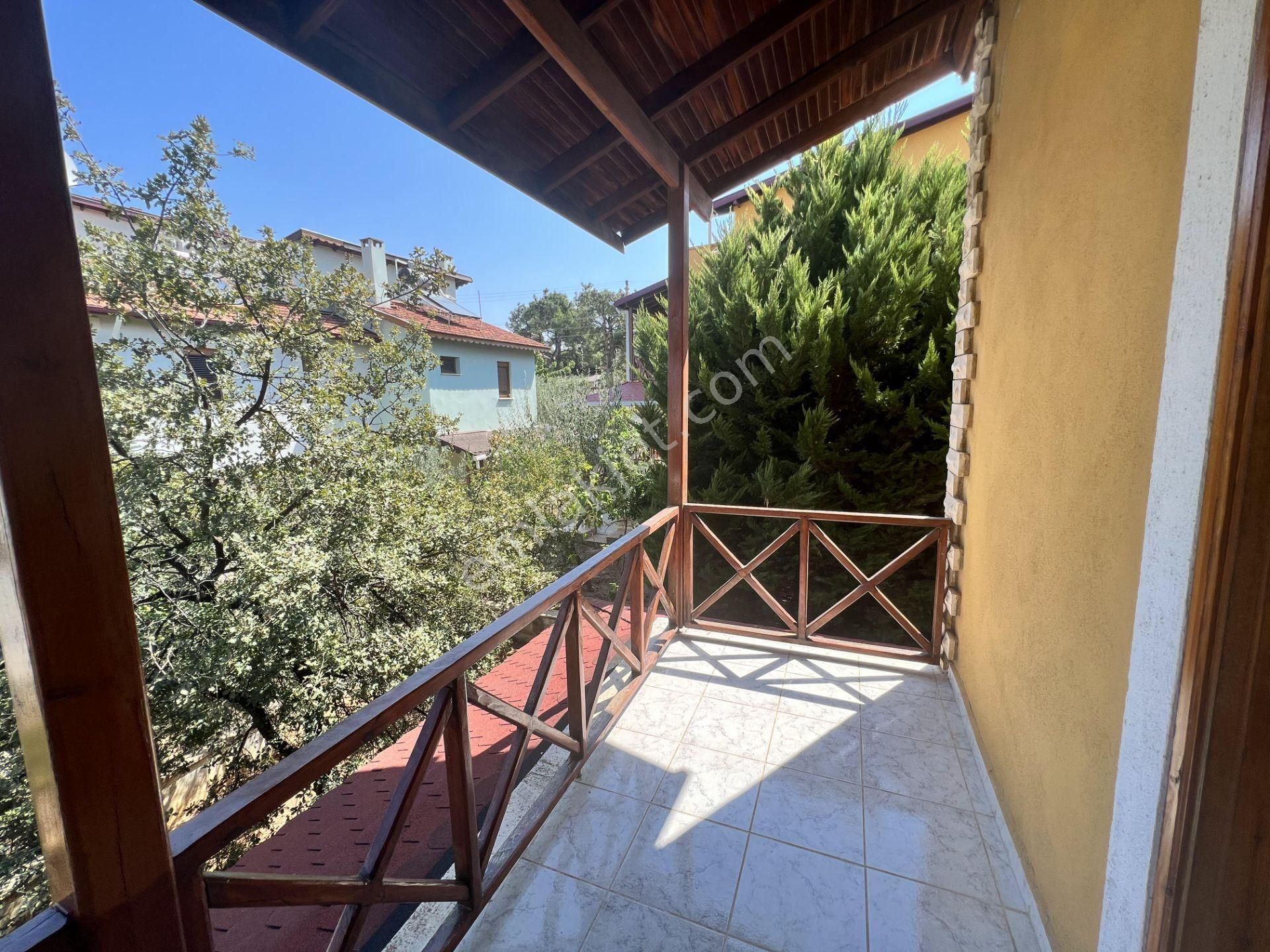 Balıkesir Ayvalık Sarımsaklı Da Satılık Villa.denize Yakın. - Görsel 13