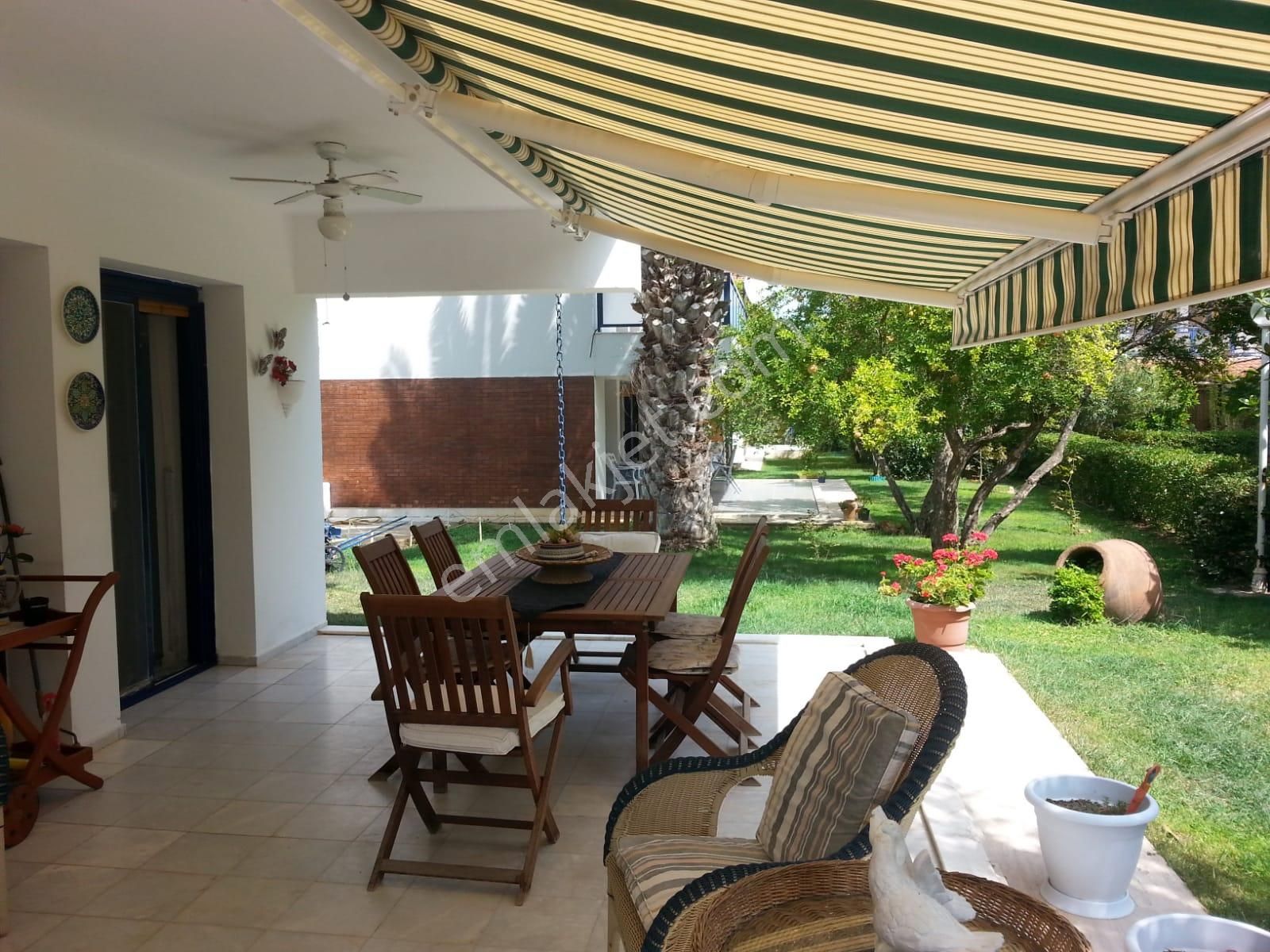 Ayvalık Sarımsaklı Da Satılık Villa.denize 80 Metre Mesafededir - Görsel 12