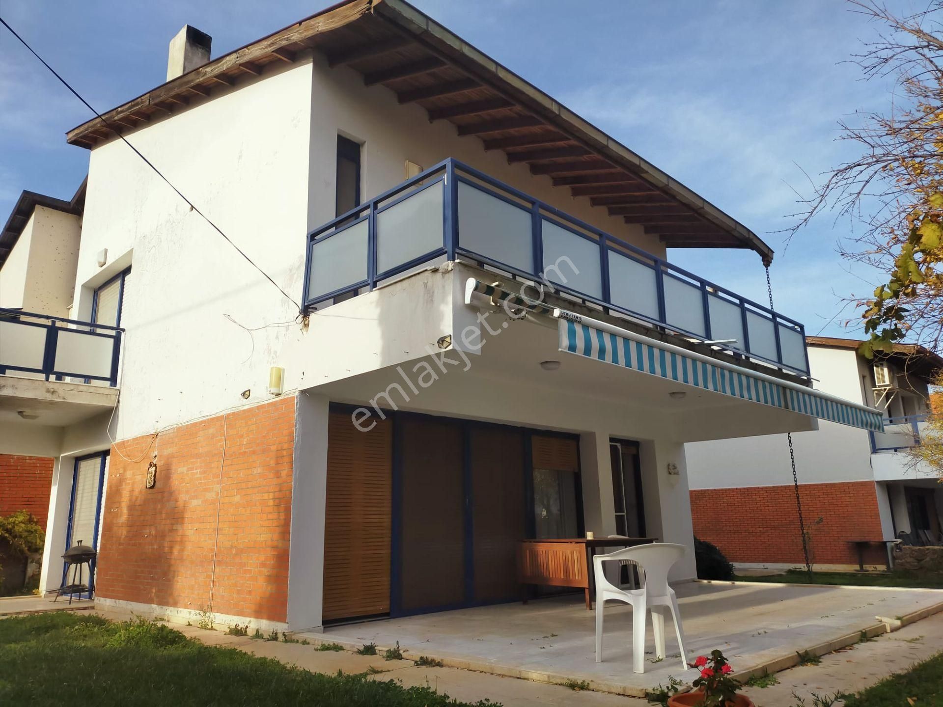 Ayvalık Sarımsaklı Da Satılık Villa.denize 80 Metre Mesafededir - Görsel 21