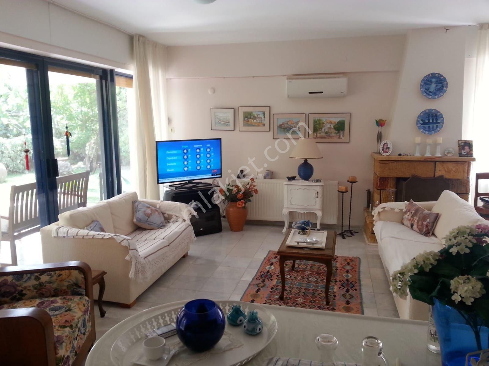 Ayvalık Sarımsaklı Da Satılık Villa.denize 80 Metre Mesafededir - Görsel 18