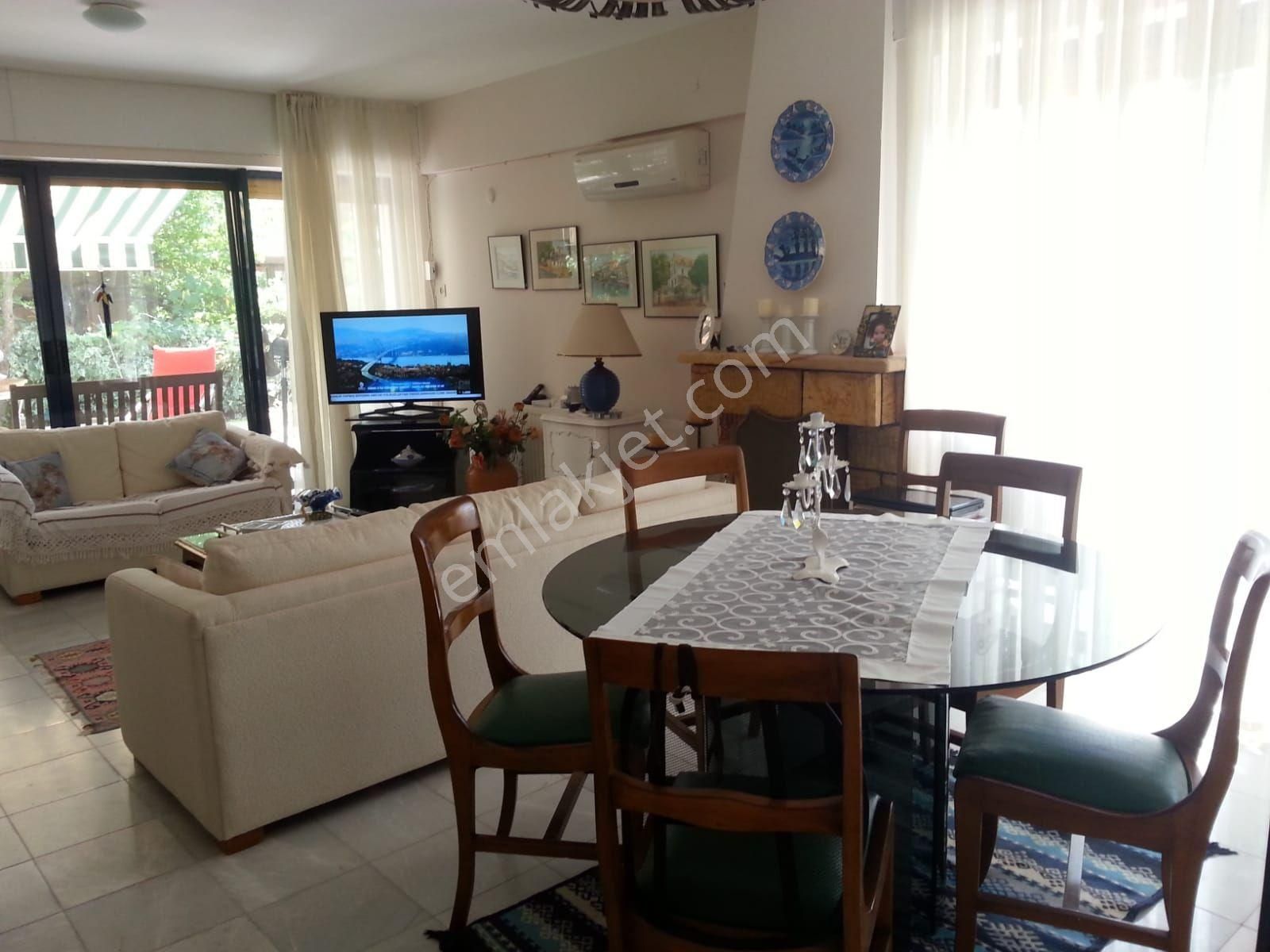 Ayvalık Sarımsaklı Da Satılık Villa.denize 80 Metre Mesafededir - Görsel 4