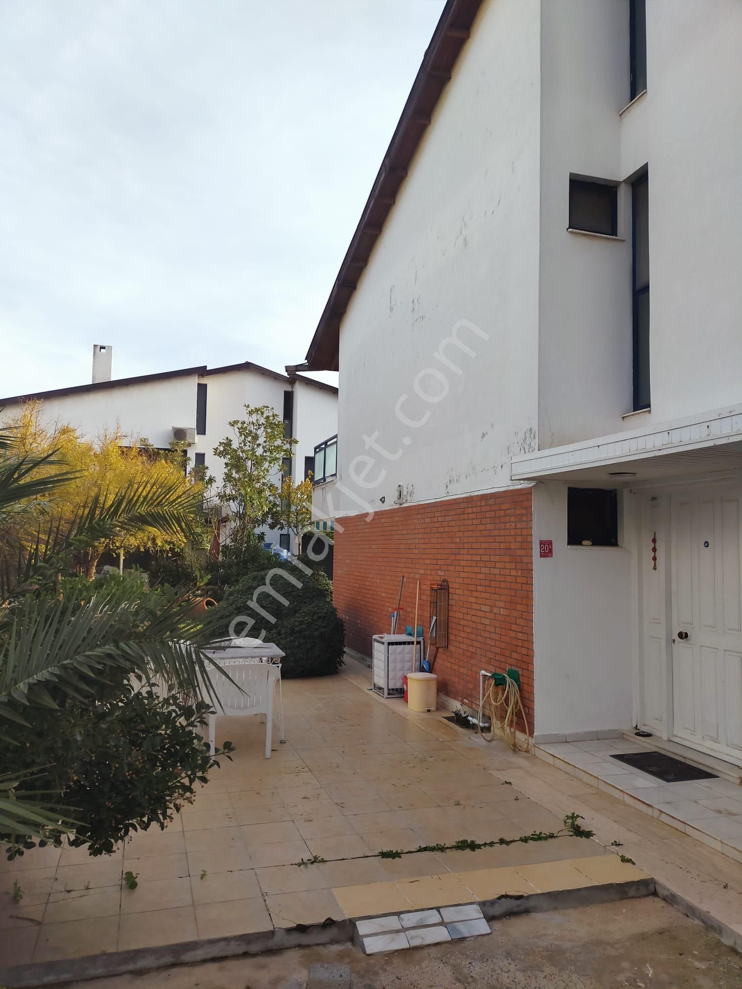 Ayvalık Sarımsaklı Da Satılık Villa.denize 80 Metre Mesafededir - Görsel 24