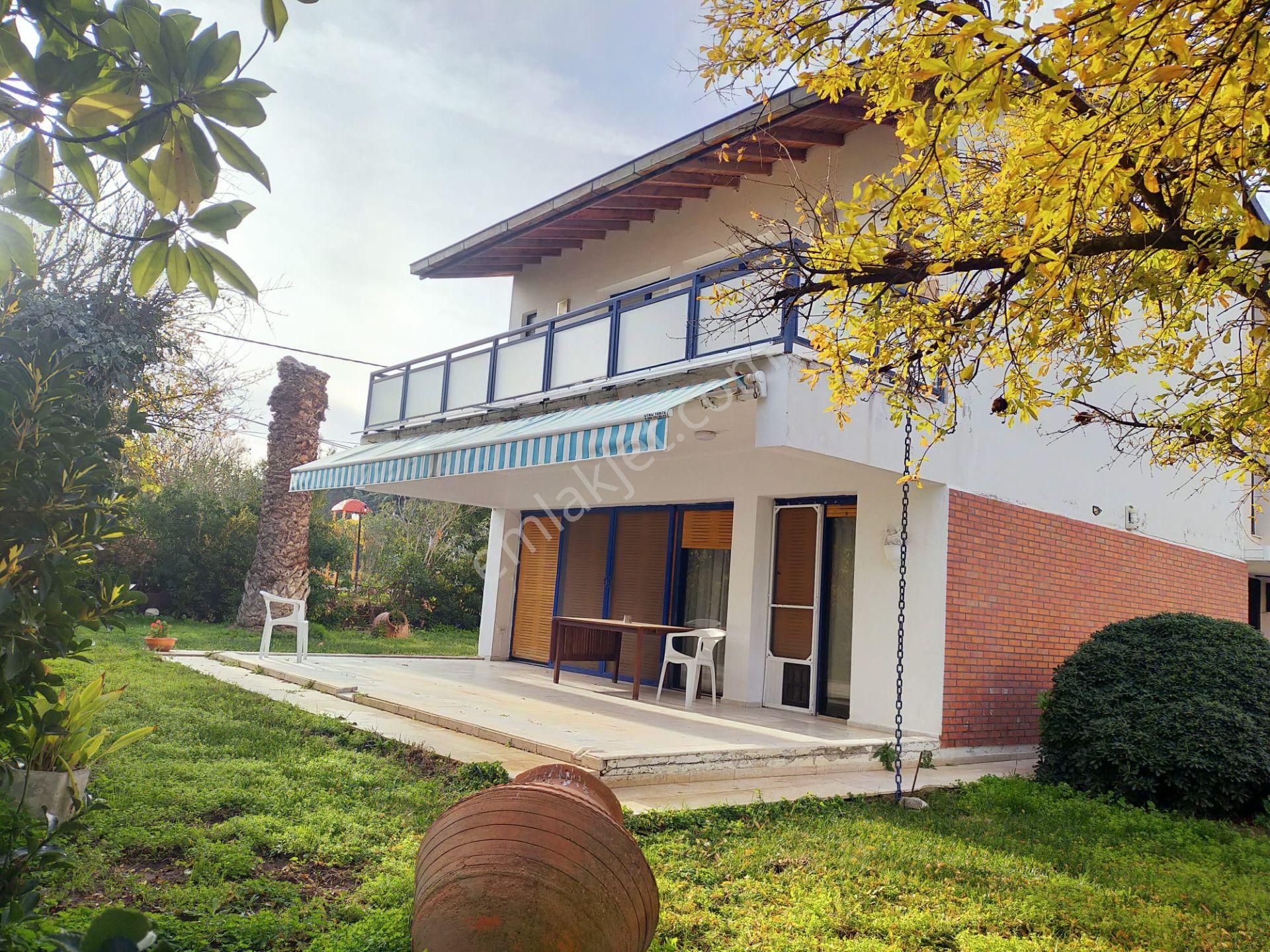 Ayvalık Sarımsaklı Da Satılık Villa.denize 80 Metre Mesafededir - Görsel 23