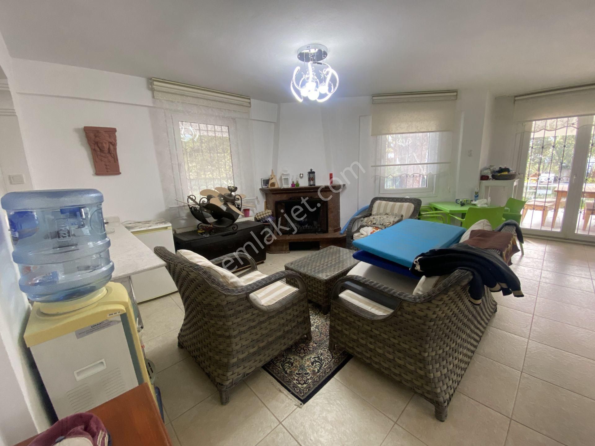 Balıkesir Ayvalık Sarımsaklı Da Satılık Villa Yuzme Havuzlu - Görsel 5