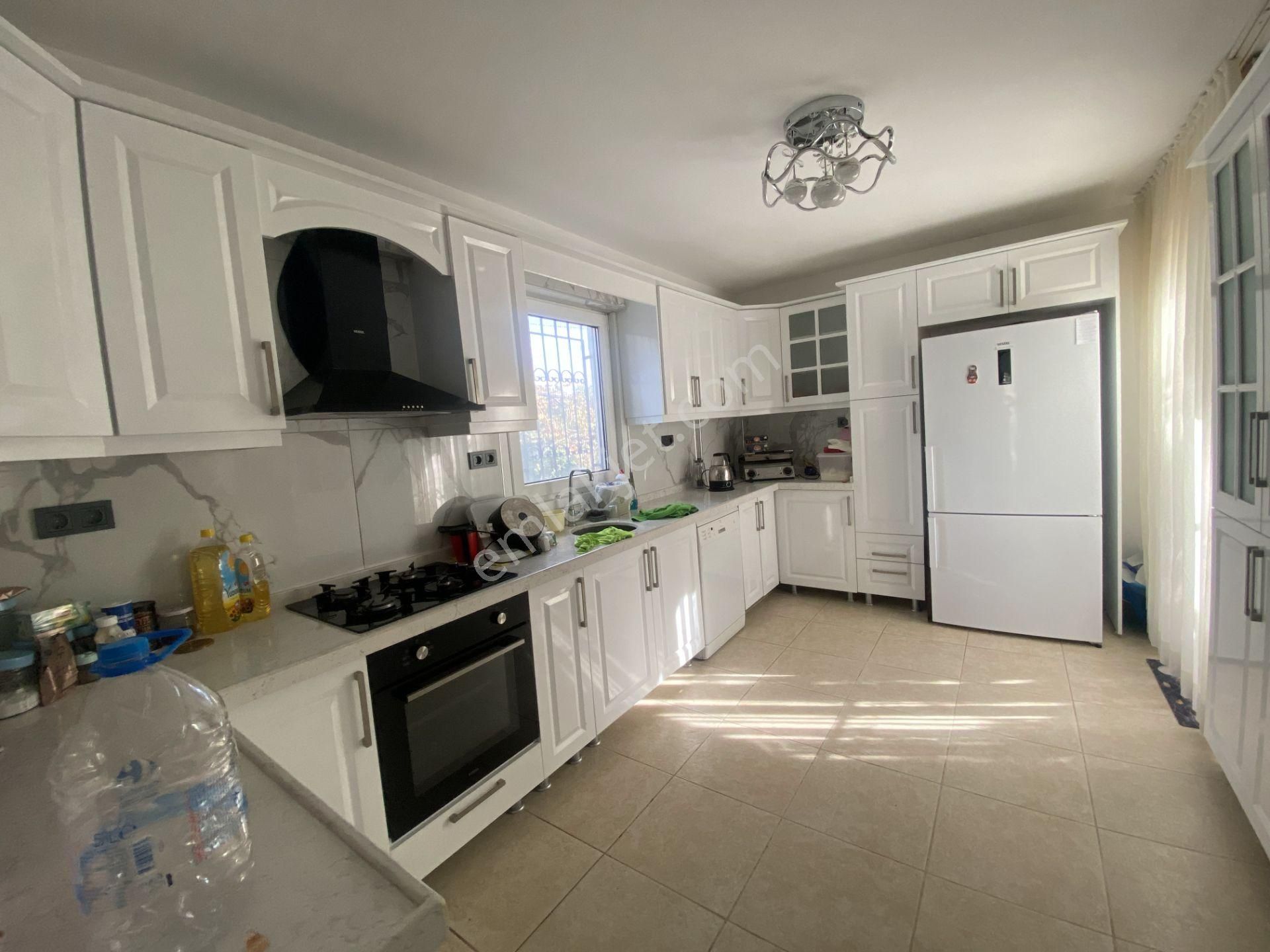 Balıkesir Ayvalık Sarımsaklı Da Satılık Villa Yuzme Havuzlu - Görsel 7