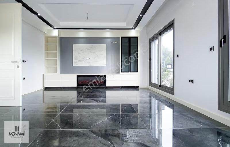 Müstakil Bahçeli Ve Havuzlu 430m2 Köşe Sıfır 3+1 177m2 - Görsel 4