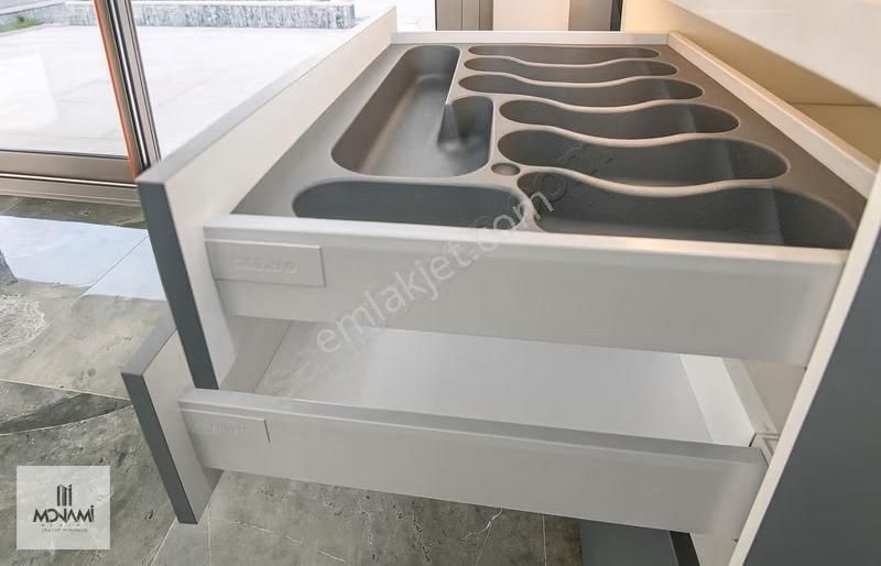 Müstakil Bahçeli Ve Havuzlu 430m2 Köşe Sıfır 3+1 177m2 - Görsel 32