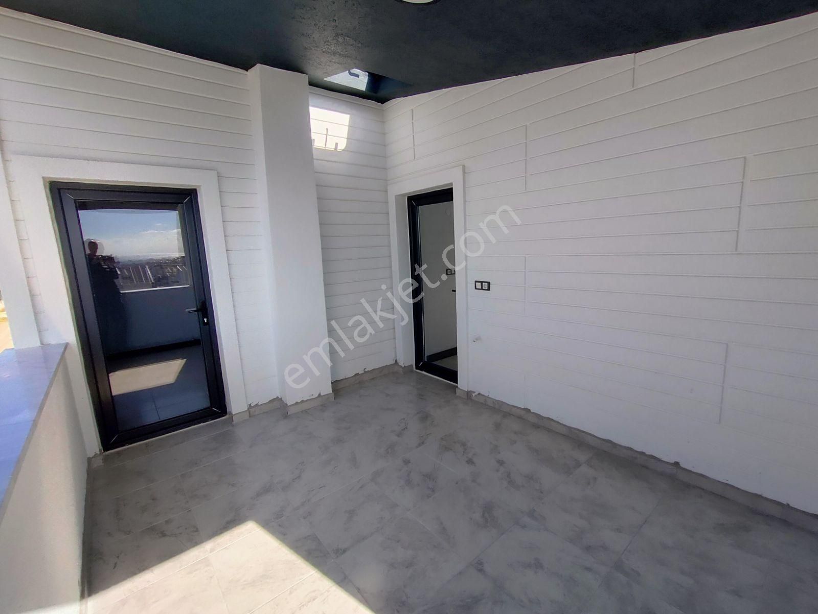 Kartallar'dan Merkezde Parka Cephe.altyapılı 4+1 Müstakil Villa. - Görsel 5